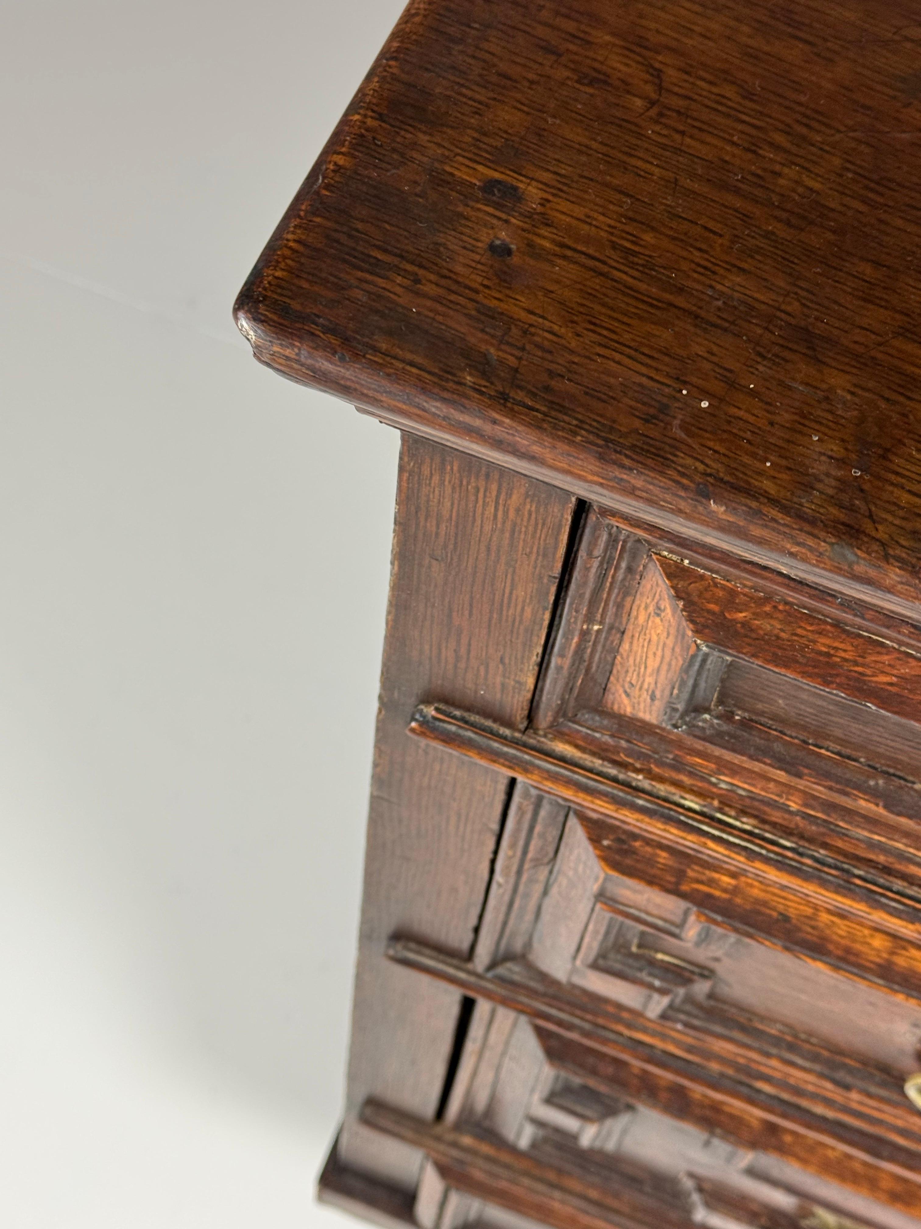 English Commode 17th Century Oak For Sale 7