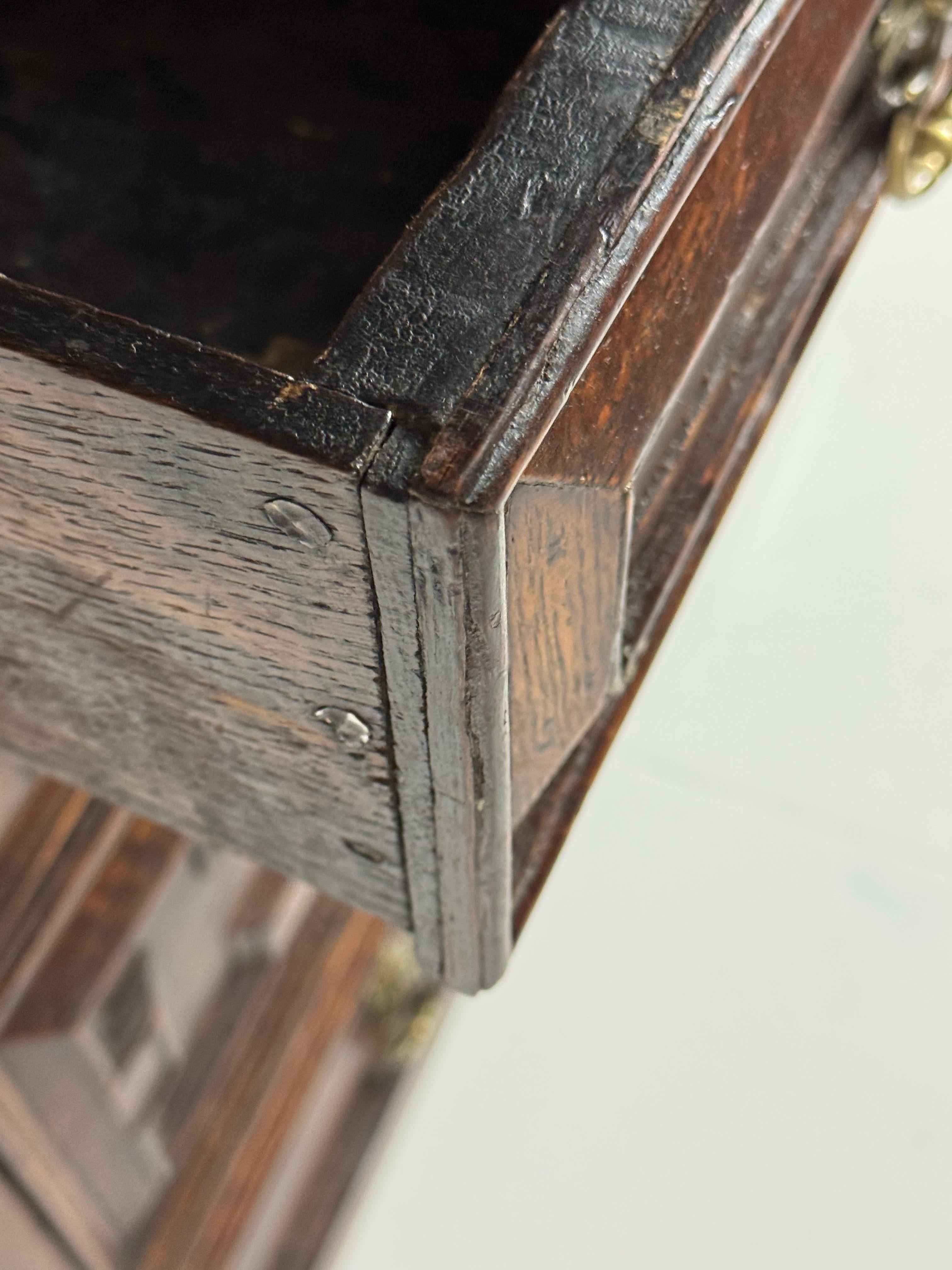 English Commode 17th Century Oak For Sale 10