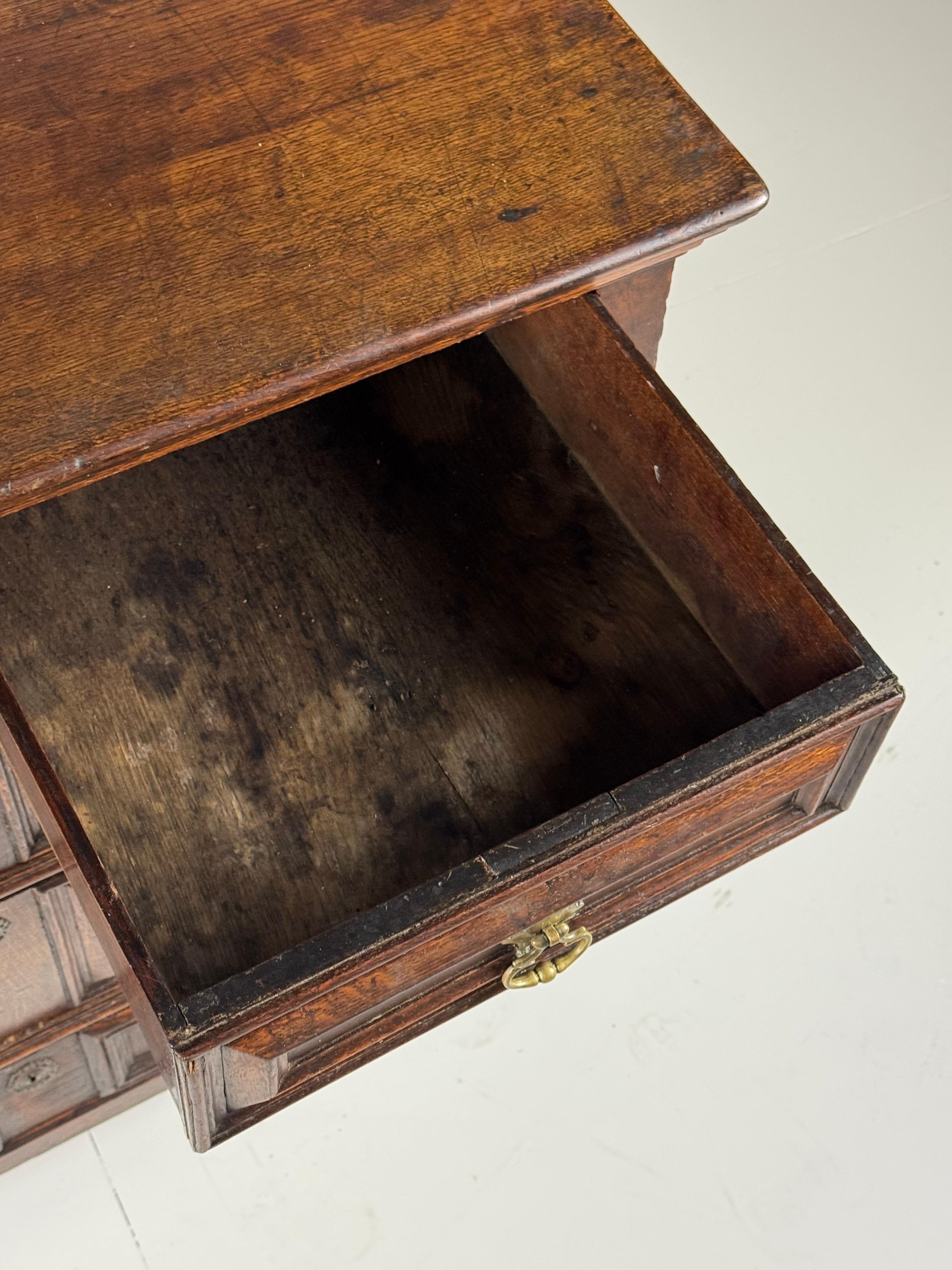 English Commode 17th Century Oak For Sale 2