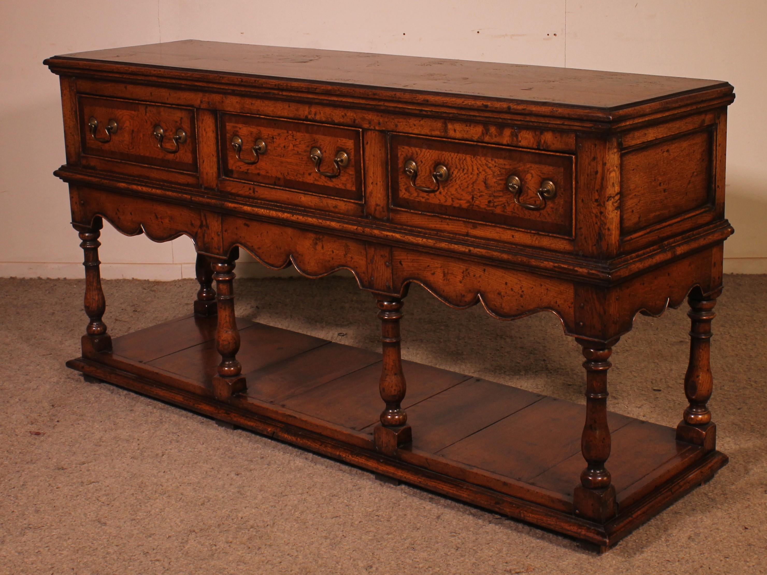 English Console Called Dresser Base In Oak For Sale 4