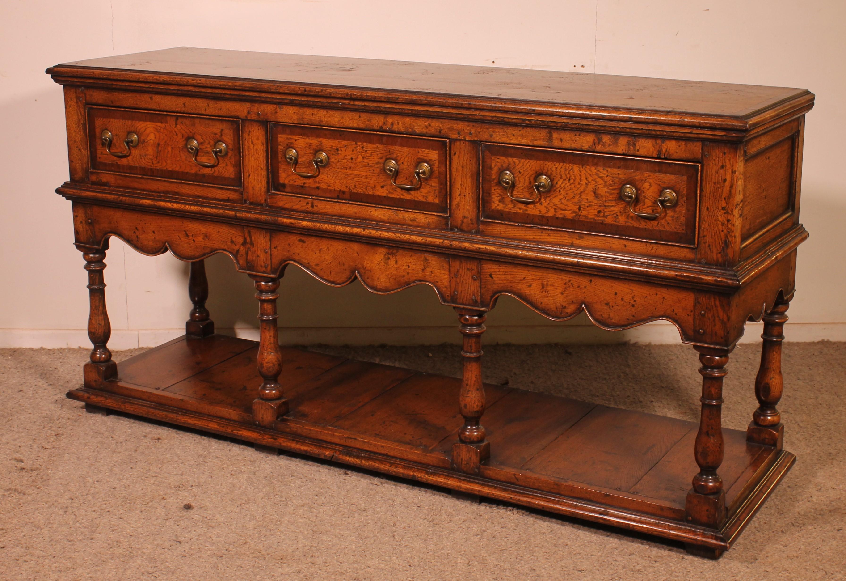 English Console Called Dresser Base In Oak In Good Condition For Sale In Brussels, Brussels