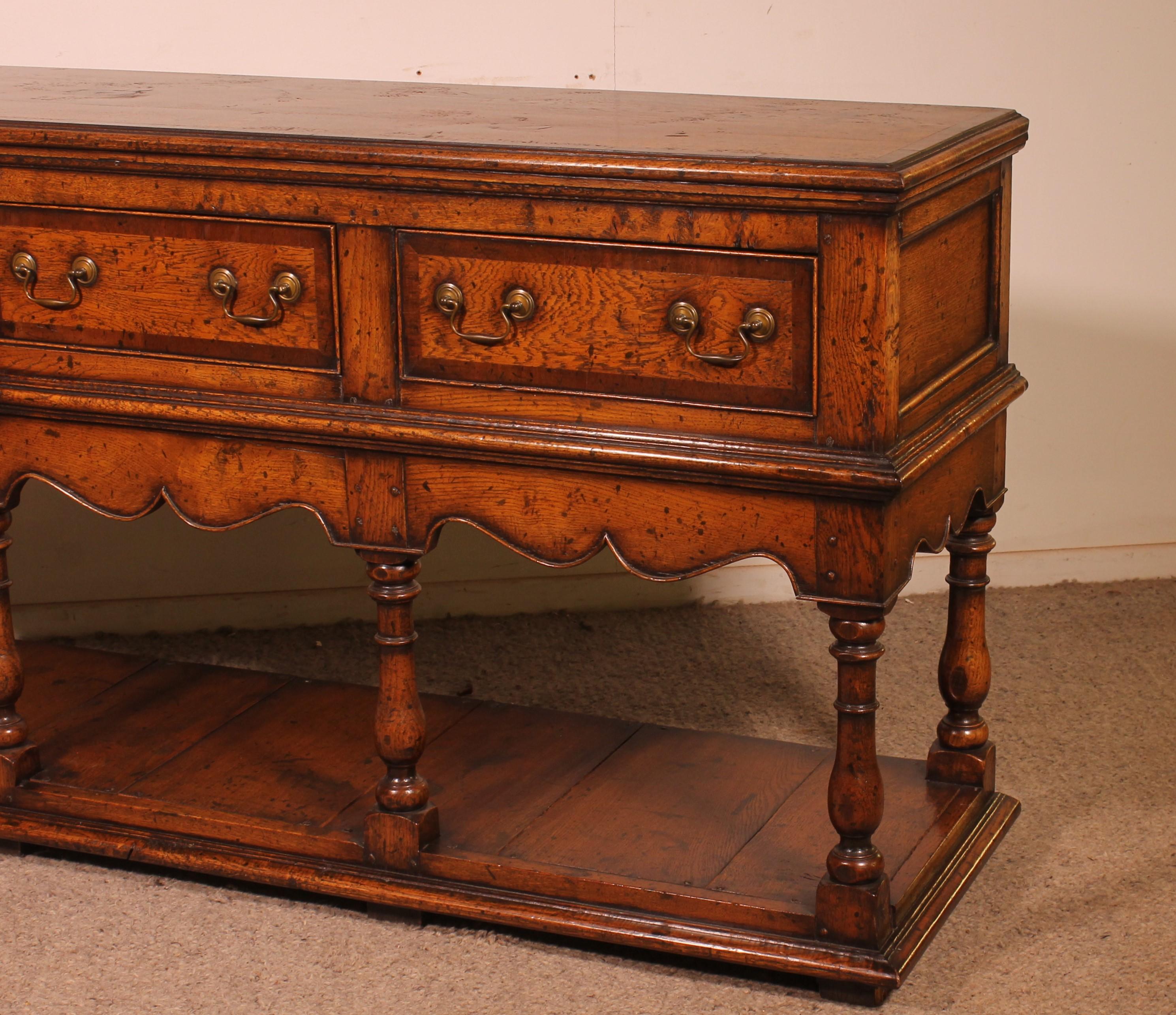 19th Century English Console Called Dresser Base In Oak For Sale