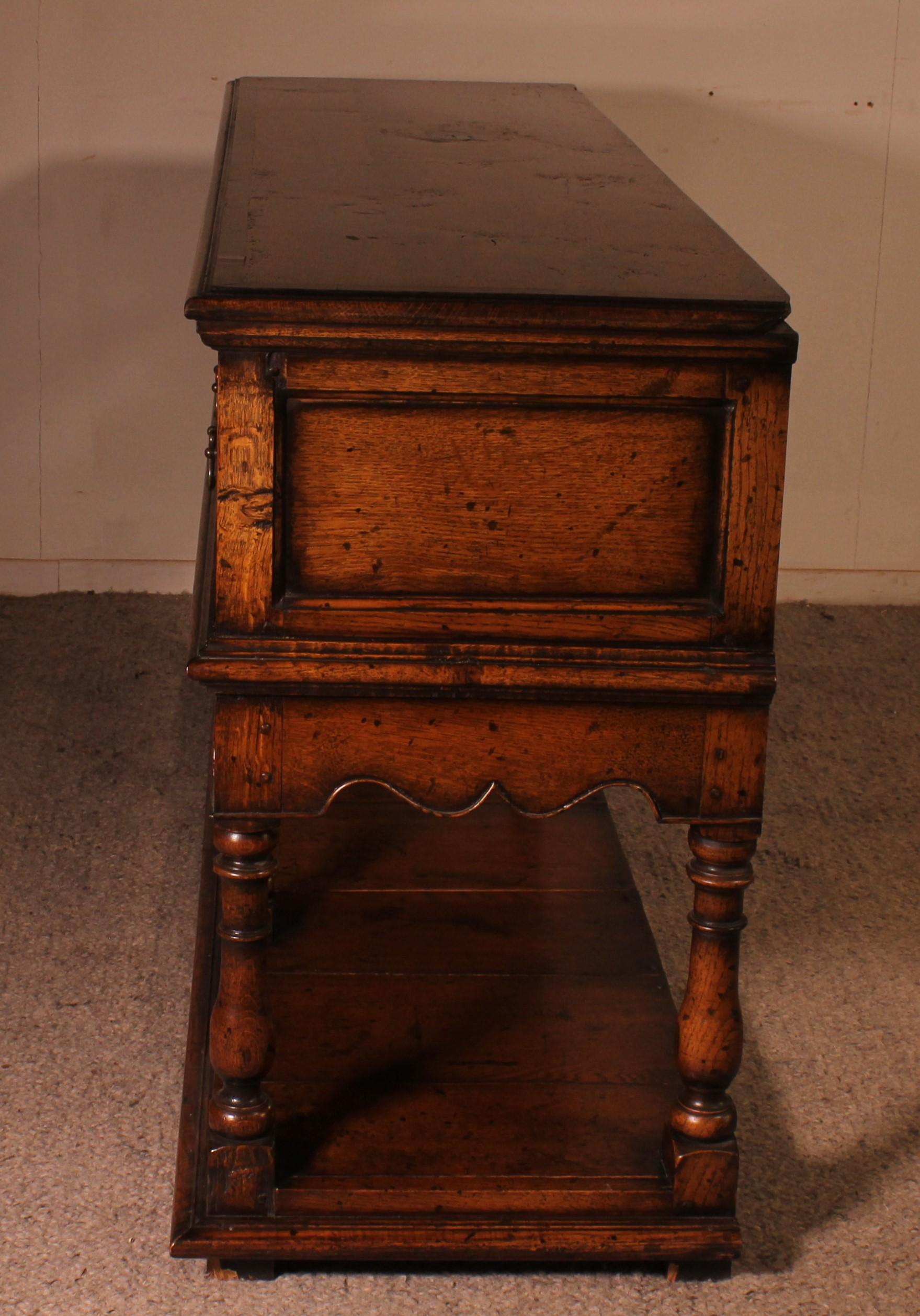 English Console Called Dresser Base In Oak For Sale 3