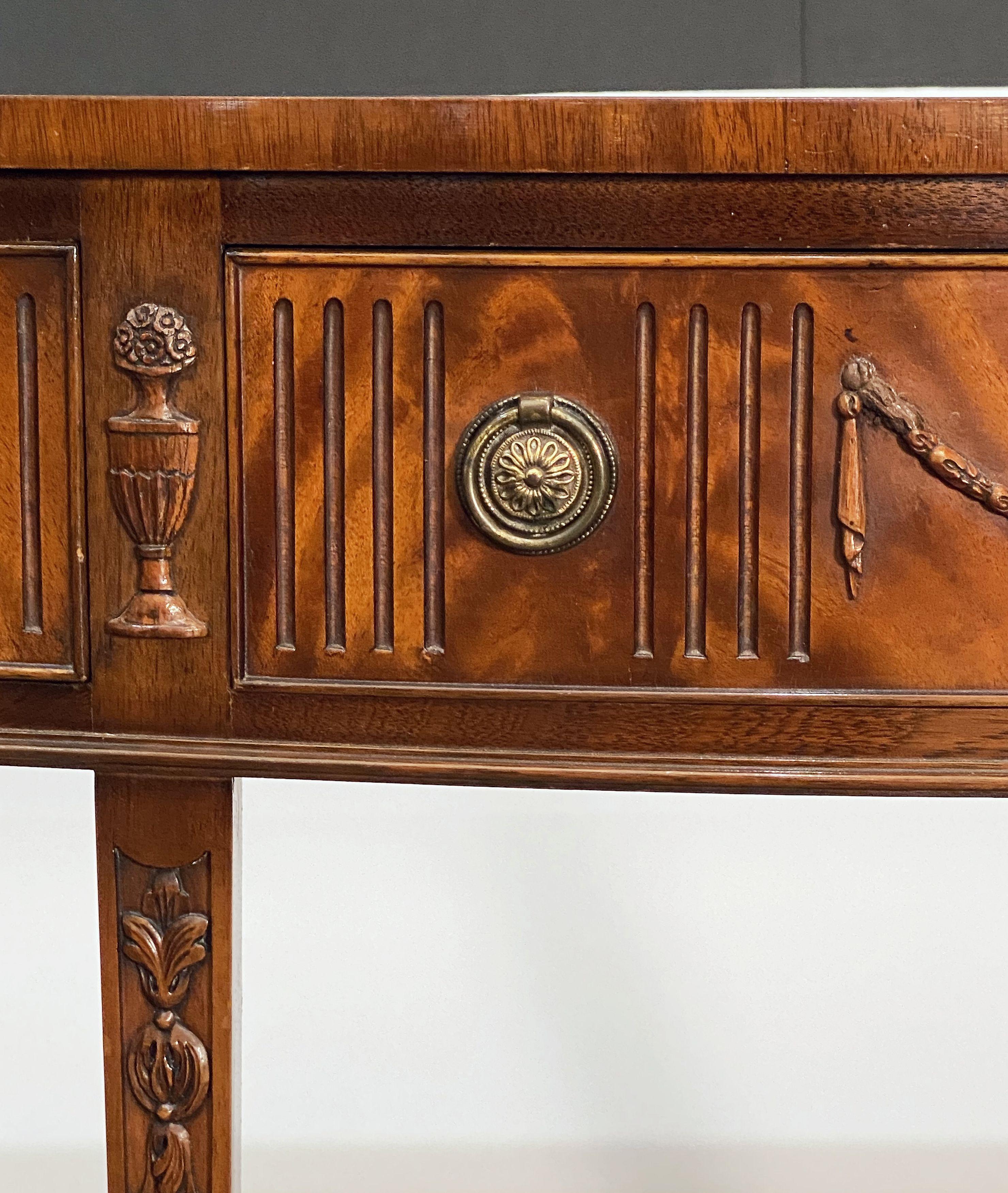 English Console Server or Buffet Table of Mahogany in the Sheraton Style  5