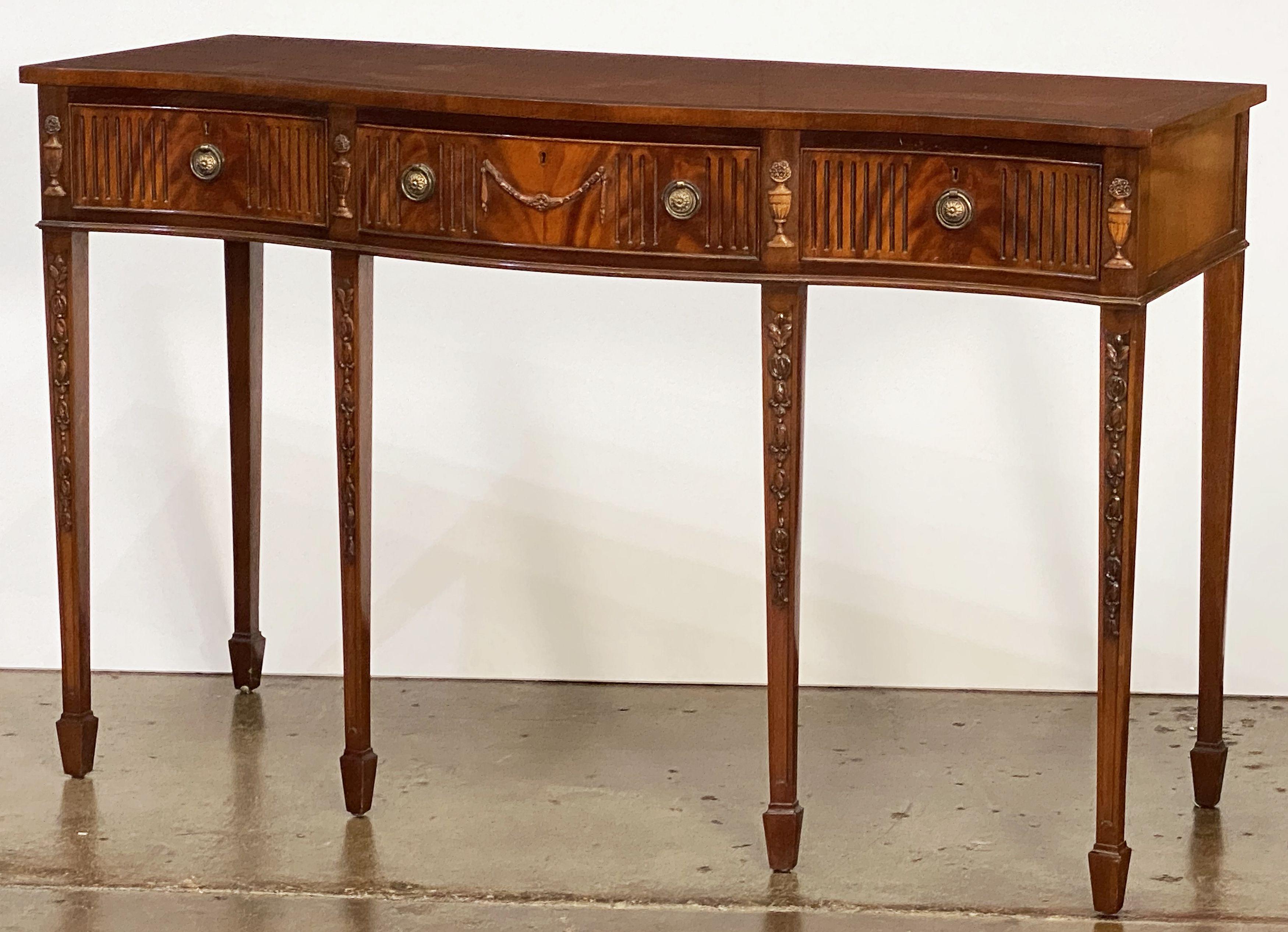 English Console Server or Buffet Table of Mahogany in the Sheraton Style  2