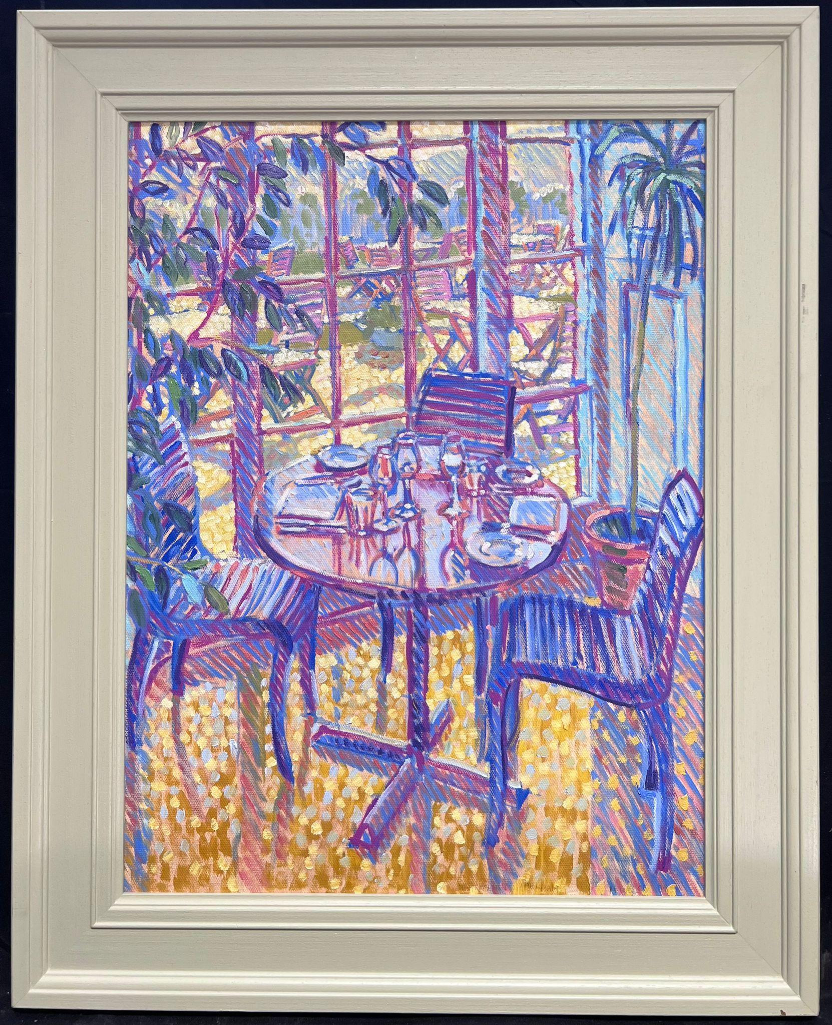 Tavolo da pranzo viola luminoso Interno dipinto ad olio con cornice Moderna Inglese - Painting di English Contemporary