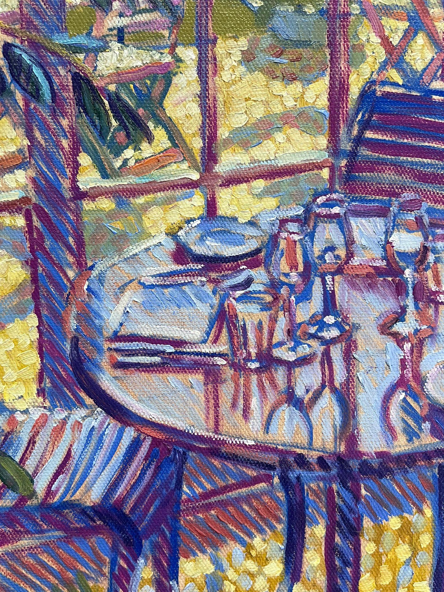 Tavolo da pranzo viola luminoso Interno dipinto ad olio con cornice Moderna Inglese in vendita 1