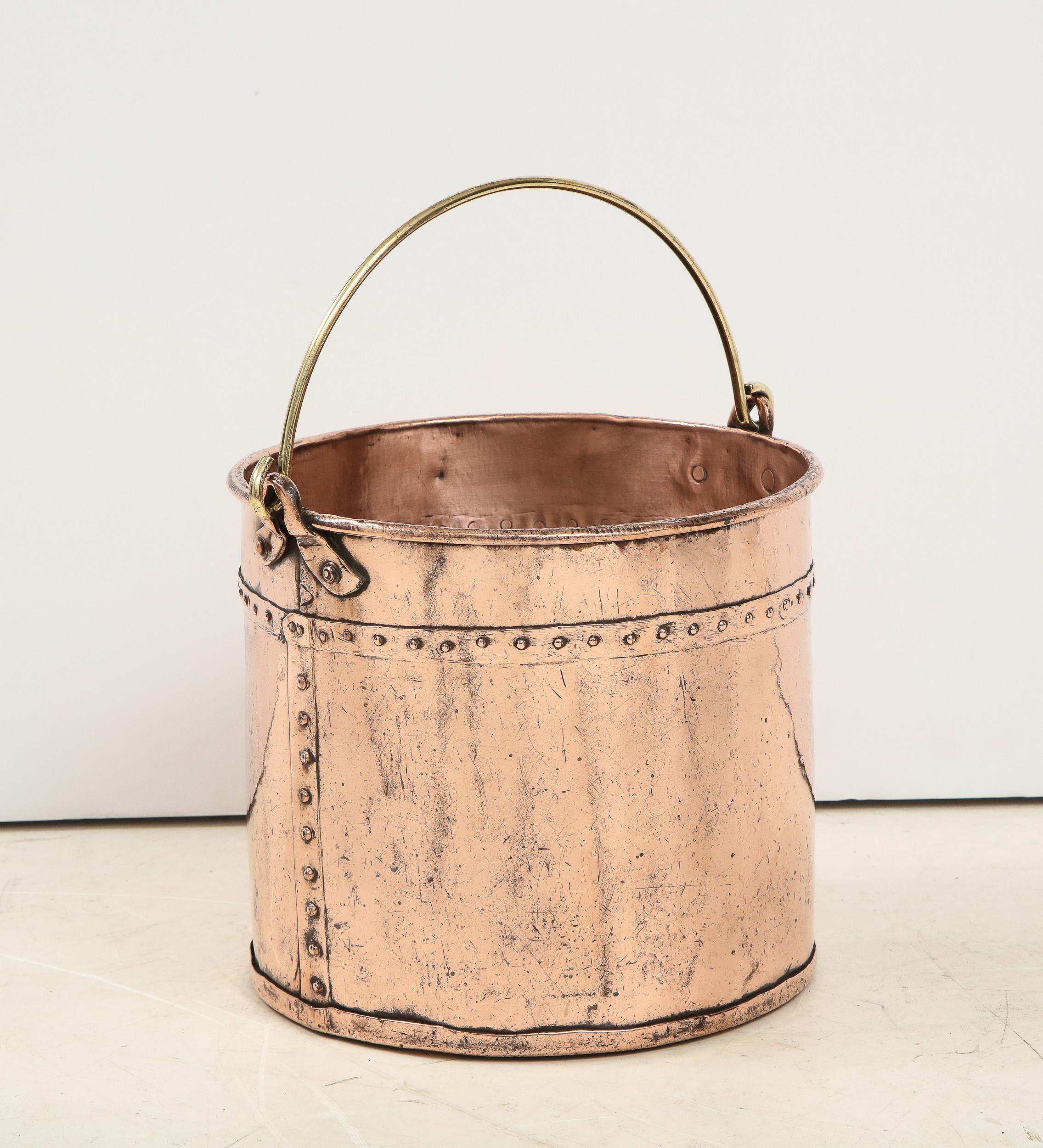 19th Century English Copper Apple Bucket For Sale