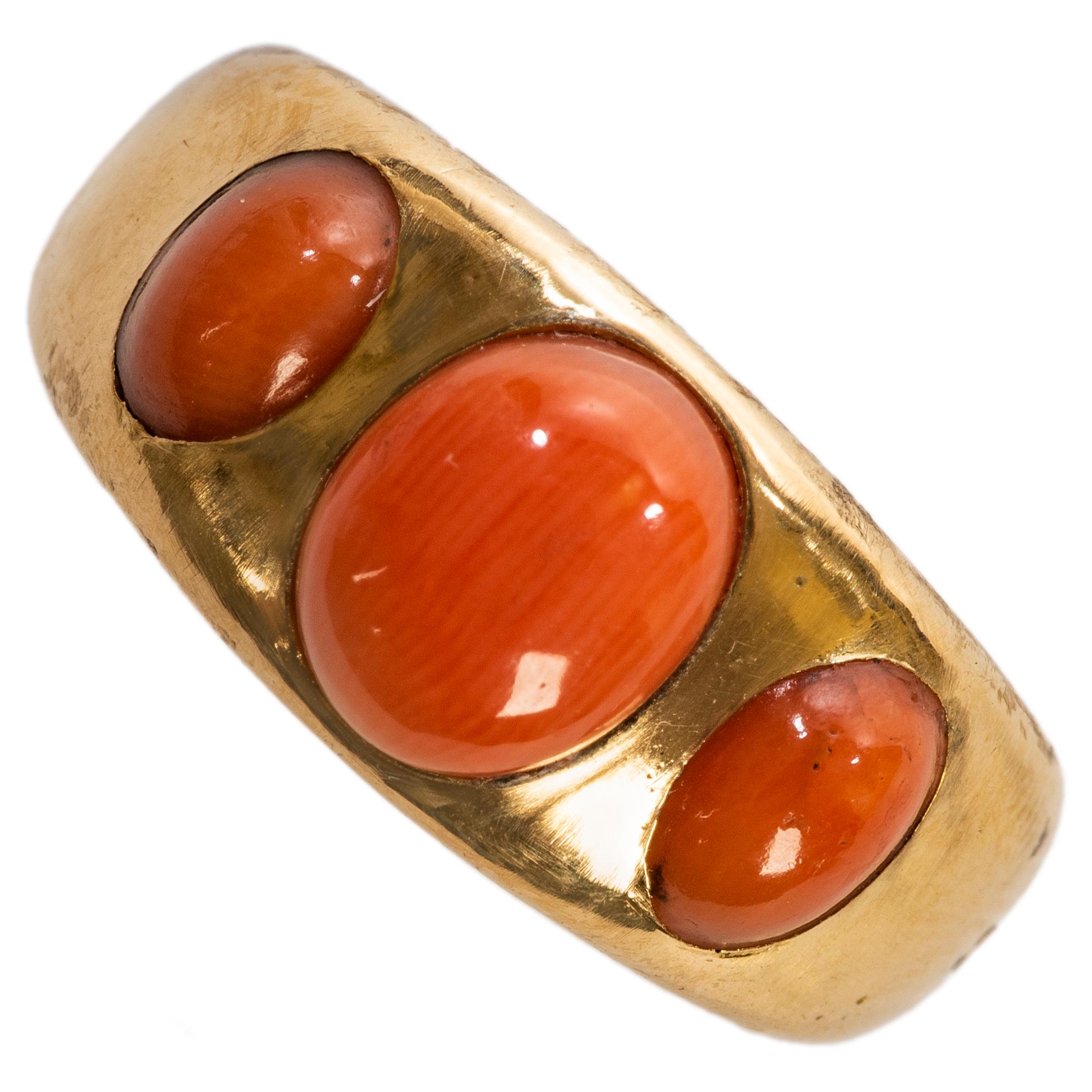 Women's or Men's English Coral Gold Gypsy Ring, 1972