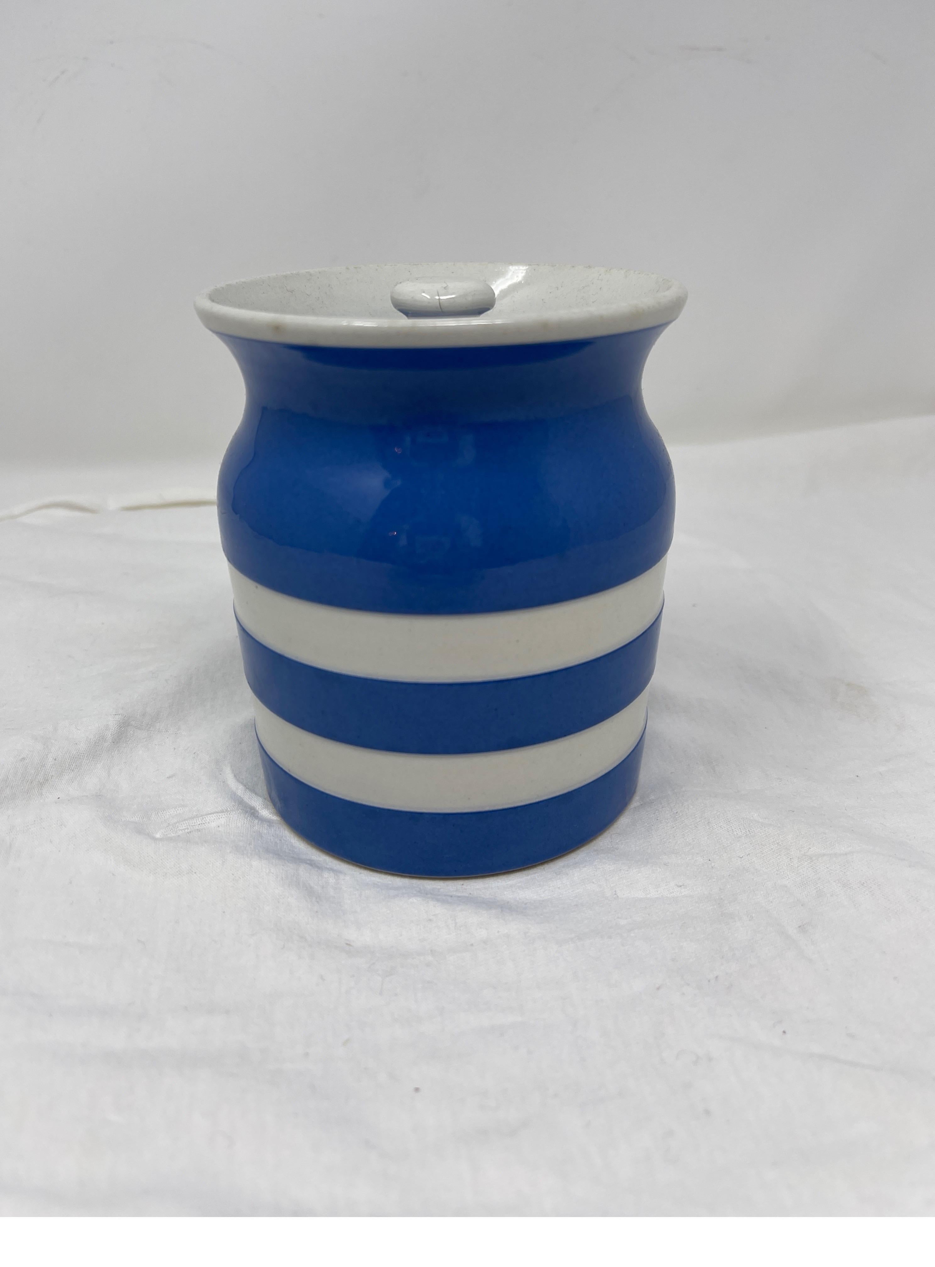 Beautiful T.G. Green Cornishware canister is a happy addition to an kitchen. The happy blue and white stripes can bring joy to any countertop in your kitchen as well as your bathroom. 
5