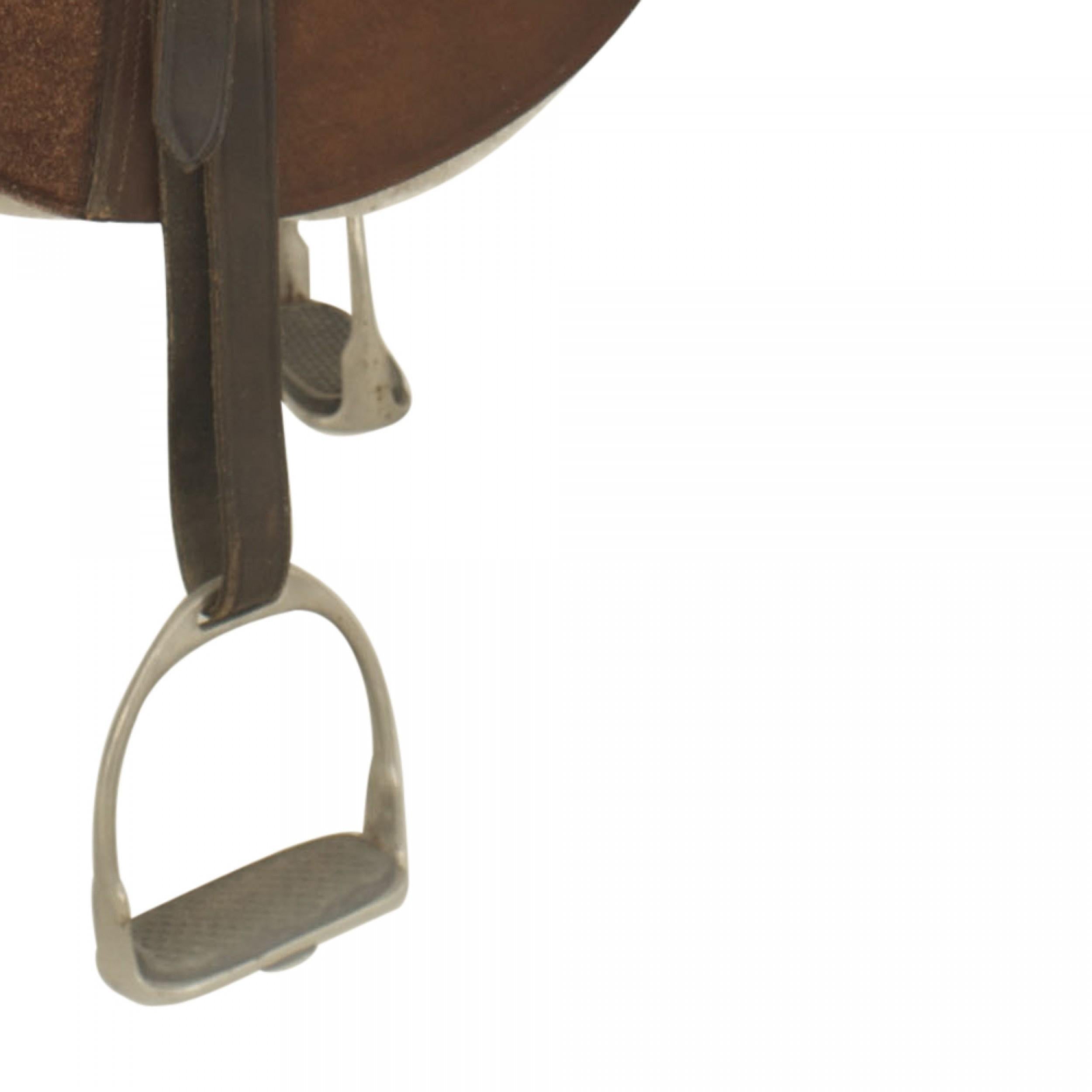 British Colonial English Country Brown Leather Horse Saddle For Sale