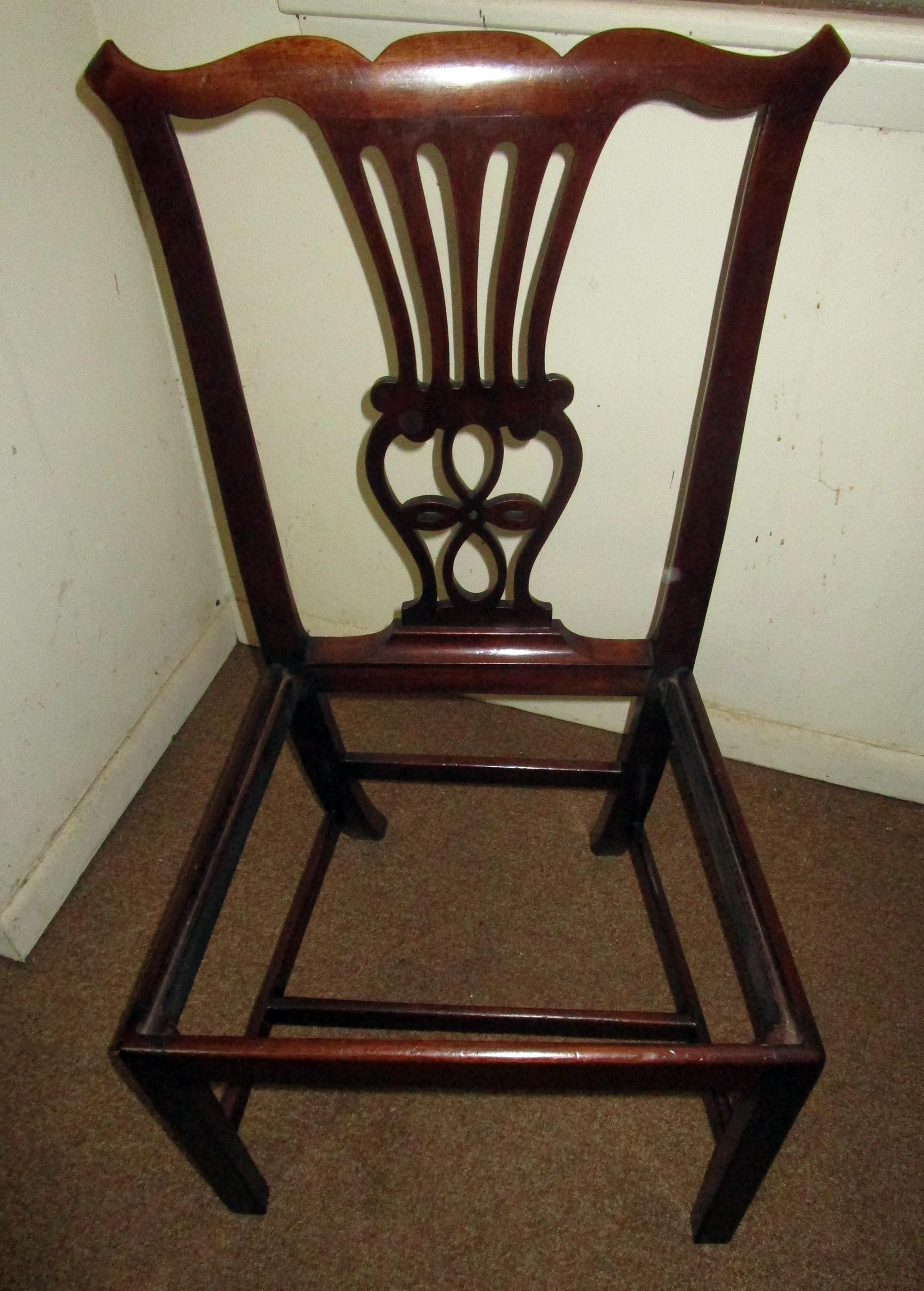 English Country Chippendale Style Mahogany Dining Chairs Set of Eight 7