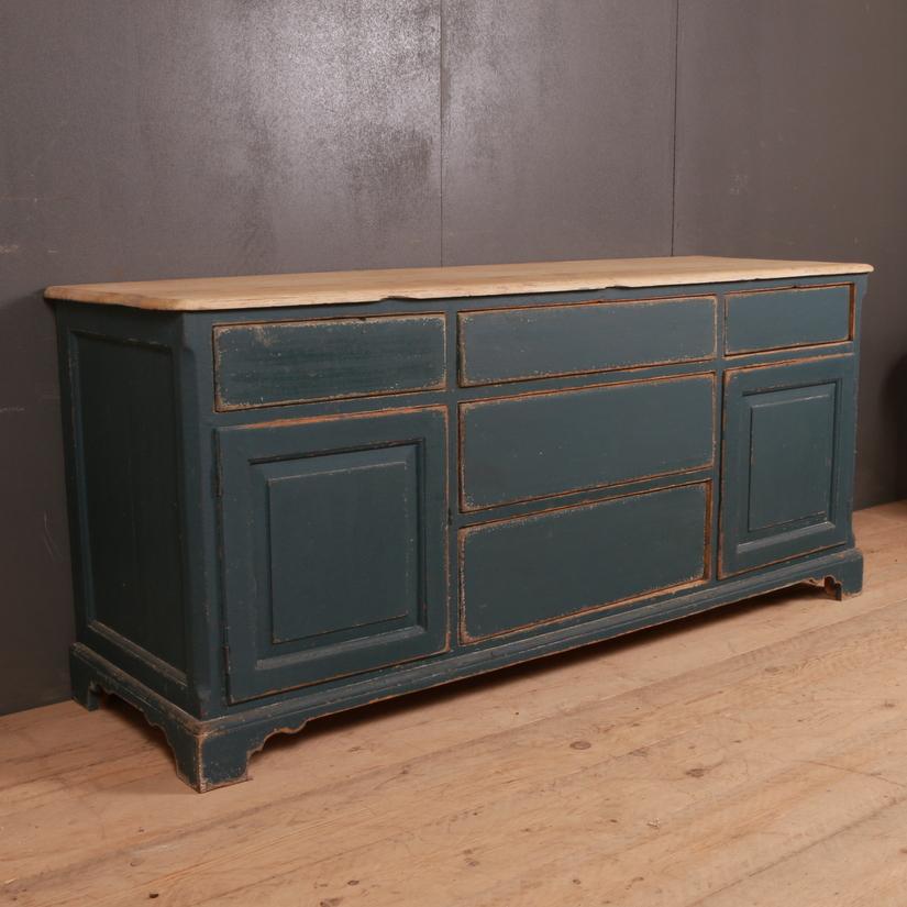 Good early 19th century English painted country dresser base. Awaiting brass knobs on the door and drawers, 1820

Dimensions:
70.5 inches (179 cms) wide
22 inches (56 cms) deep
32 inches (81 cms) high.

 