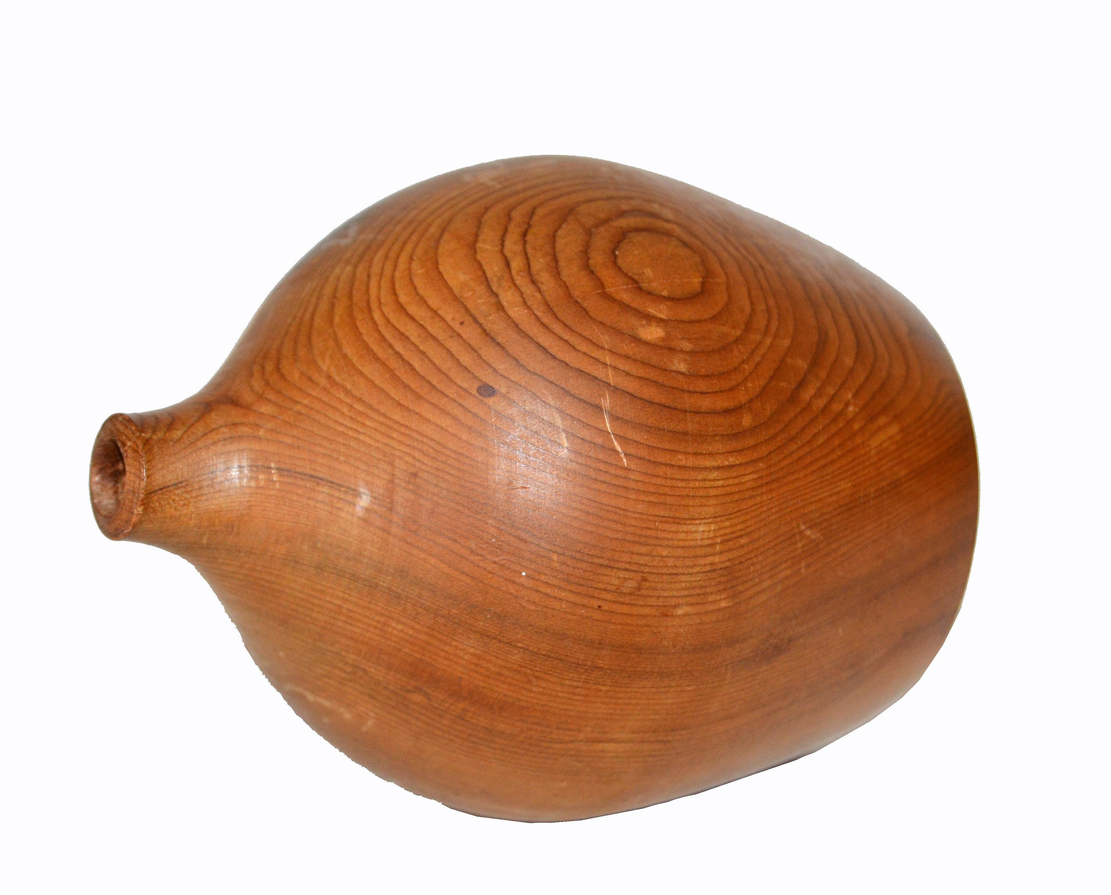 20th Century English Country Handcrafted Cockhill Crafts Sculptural Turned Yew Wood Vase 1960