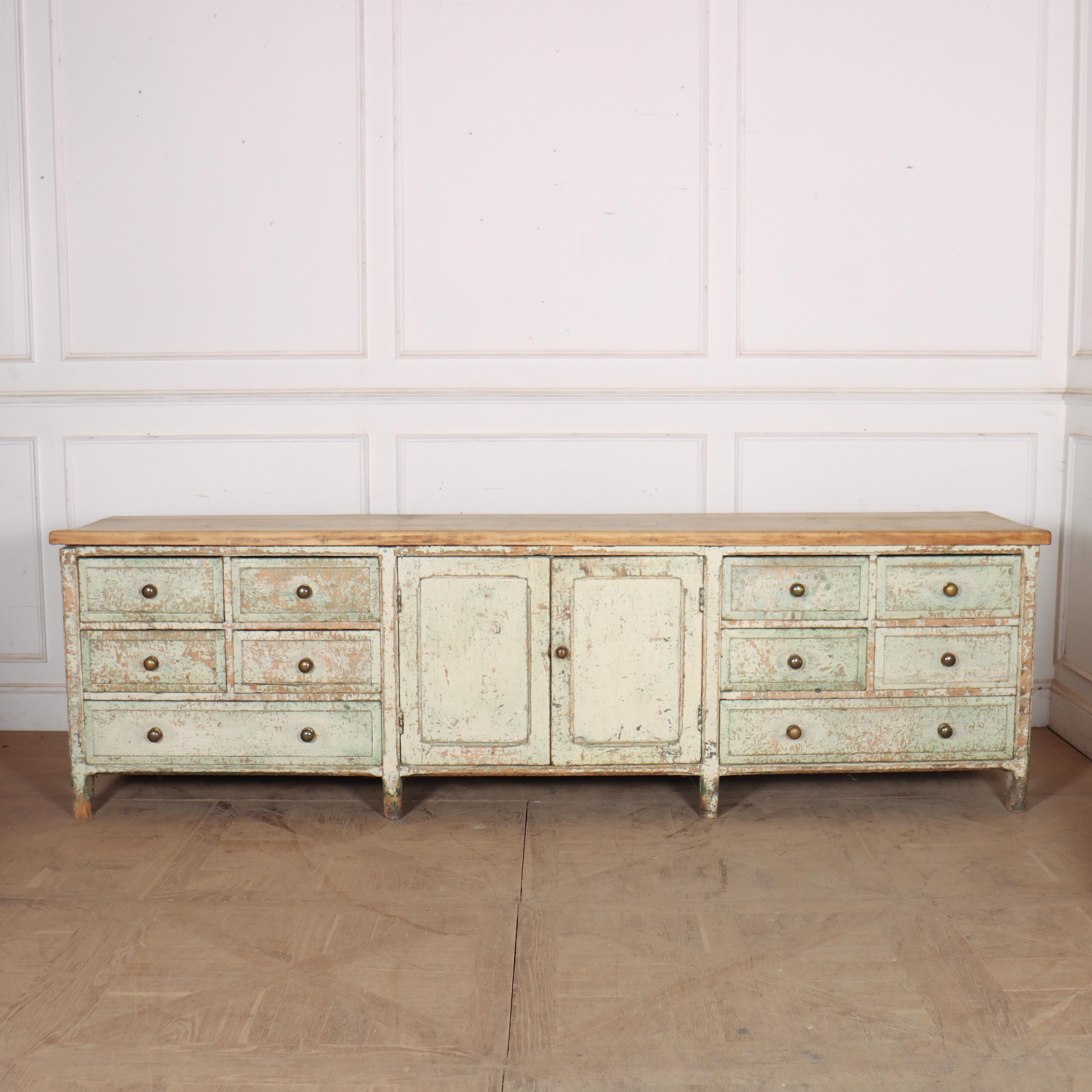 Inglese English Country House Dresser Base in vendita