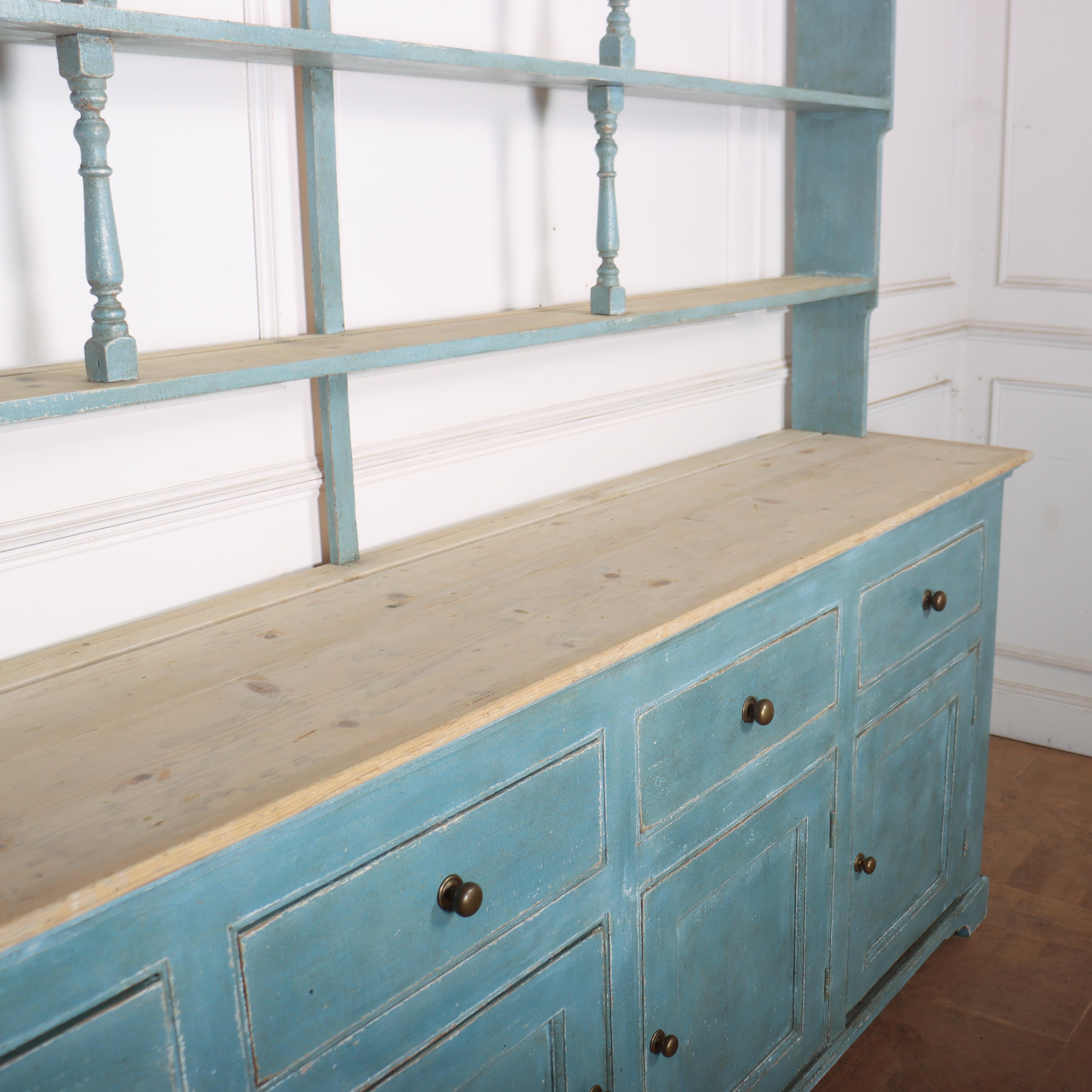 English Country House Dresser In Good Condition For Sale In Leamington Spa, Warwickshire
