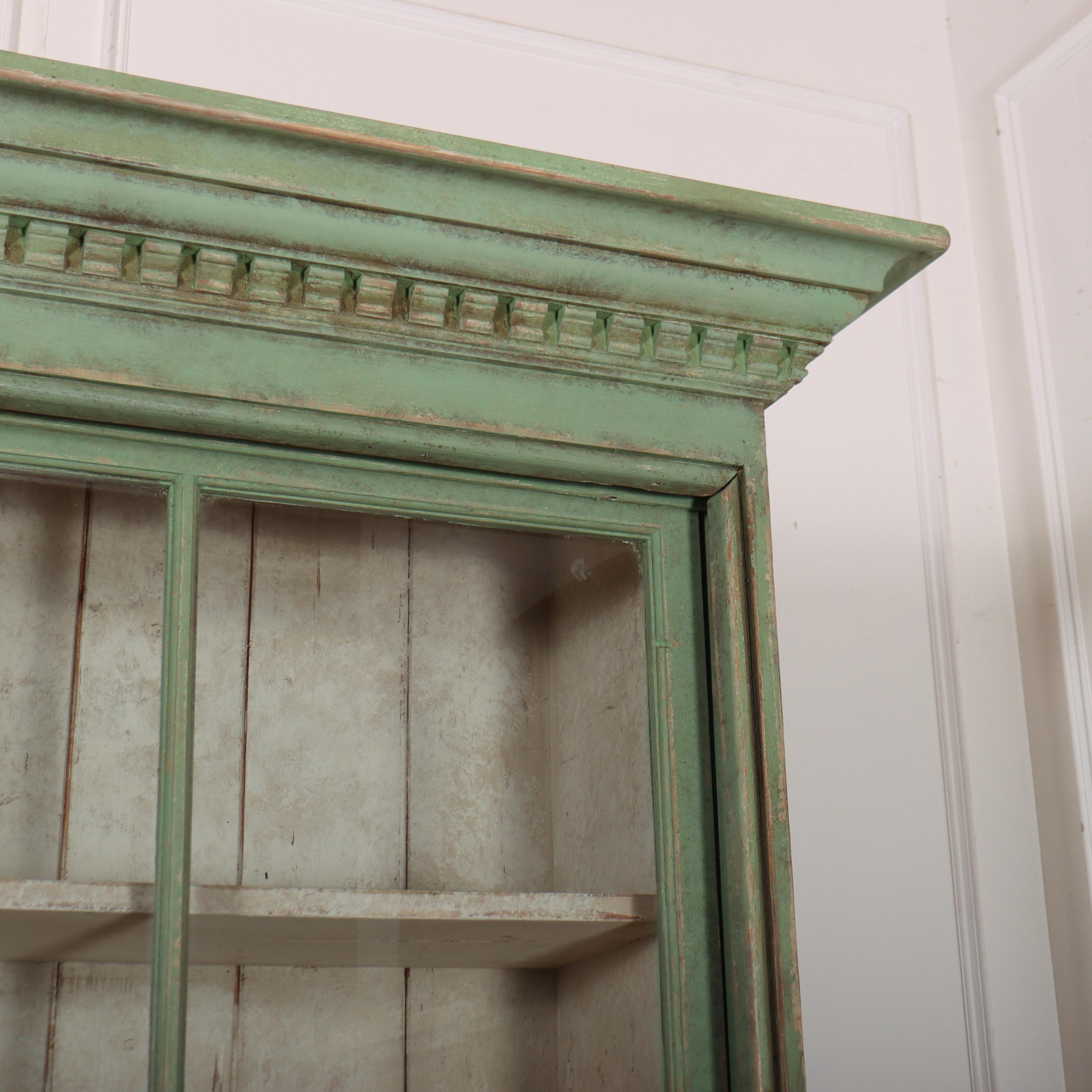 Dipinto Comò della casa di campagna inglese in vendita