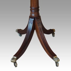 English Country House Edwardian Mahogany 3 Pillar Dining Table, circa 1910