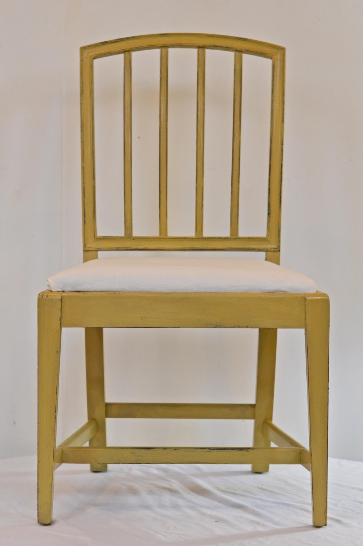 English Country House Hepplewhite Chairs in Churlish Green, Set of 6 In Good Condition In Charlottesville, VA