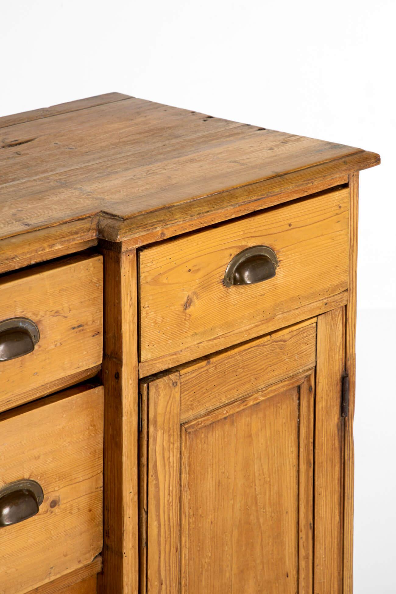 XIX secolo Base per comò in pino della casa di campagna inglese in vendita