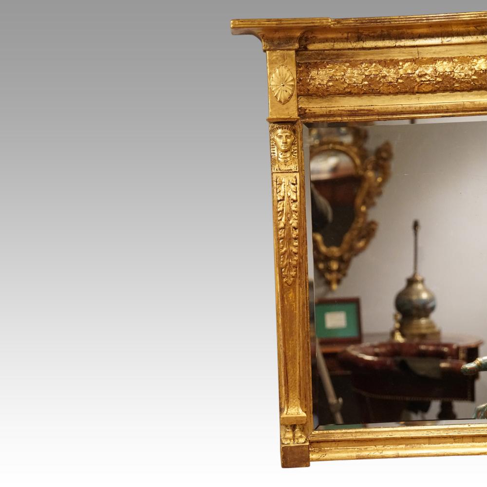 English Country House Regency Gilt Egyptian Revival Mirror In Good Condition For Sale In Salisbury, Wiltshire