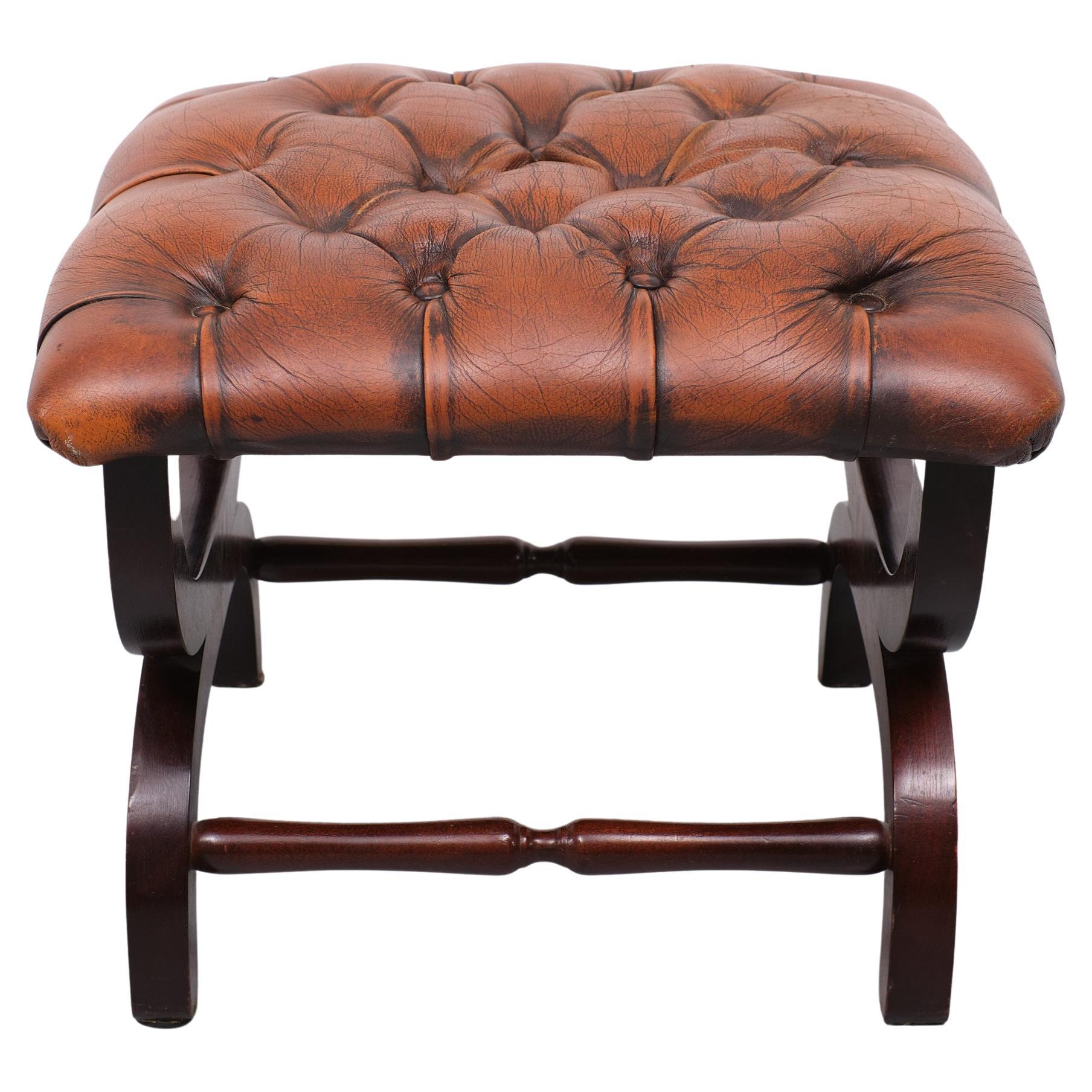 English Country House Style Padded Leather Ottoman For Sale