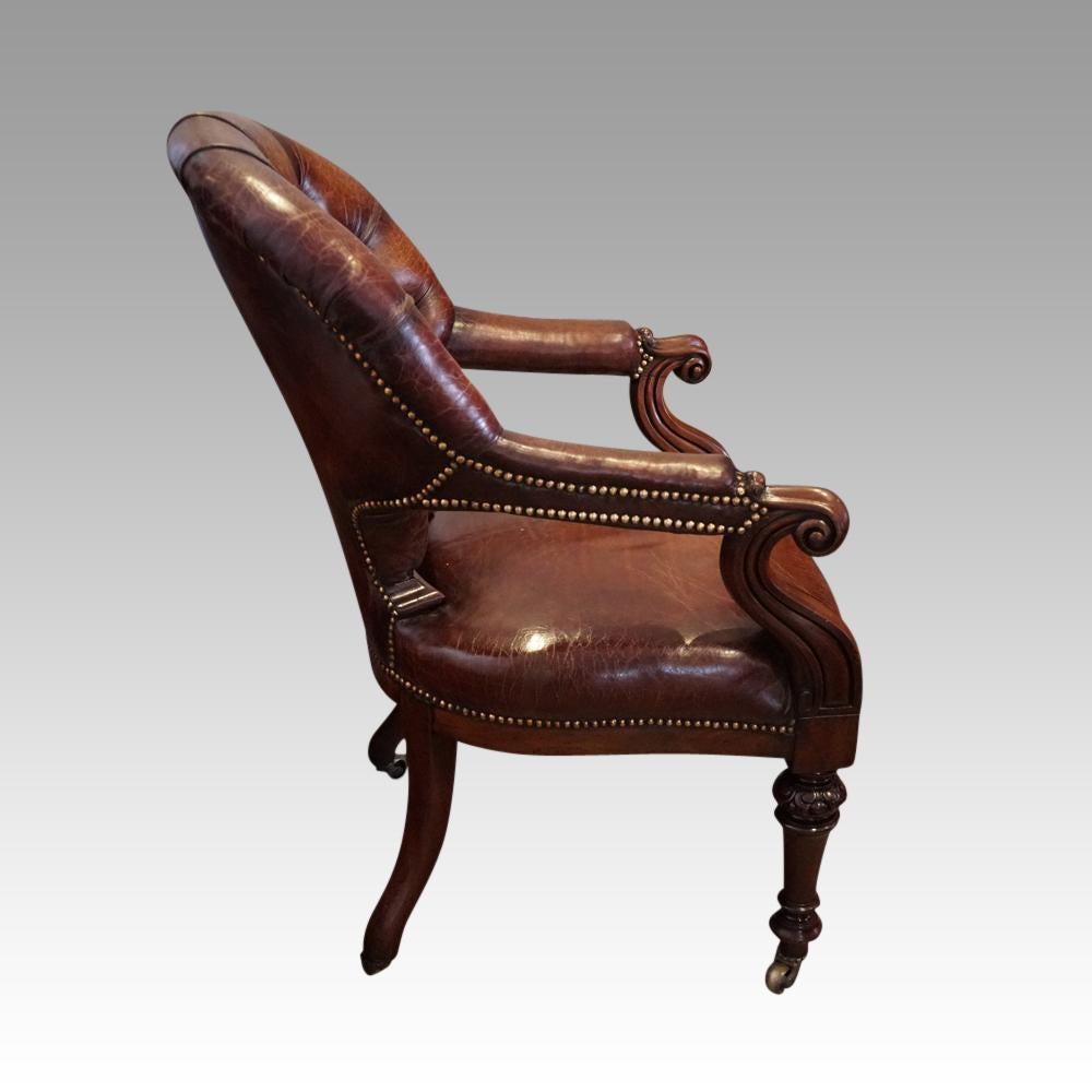 English Country House Victorian Leather Library Desk Chair, circa 1870 2