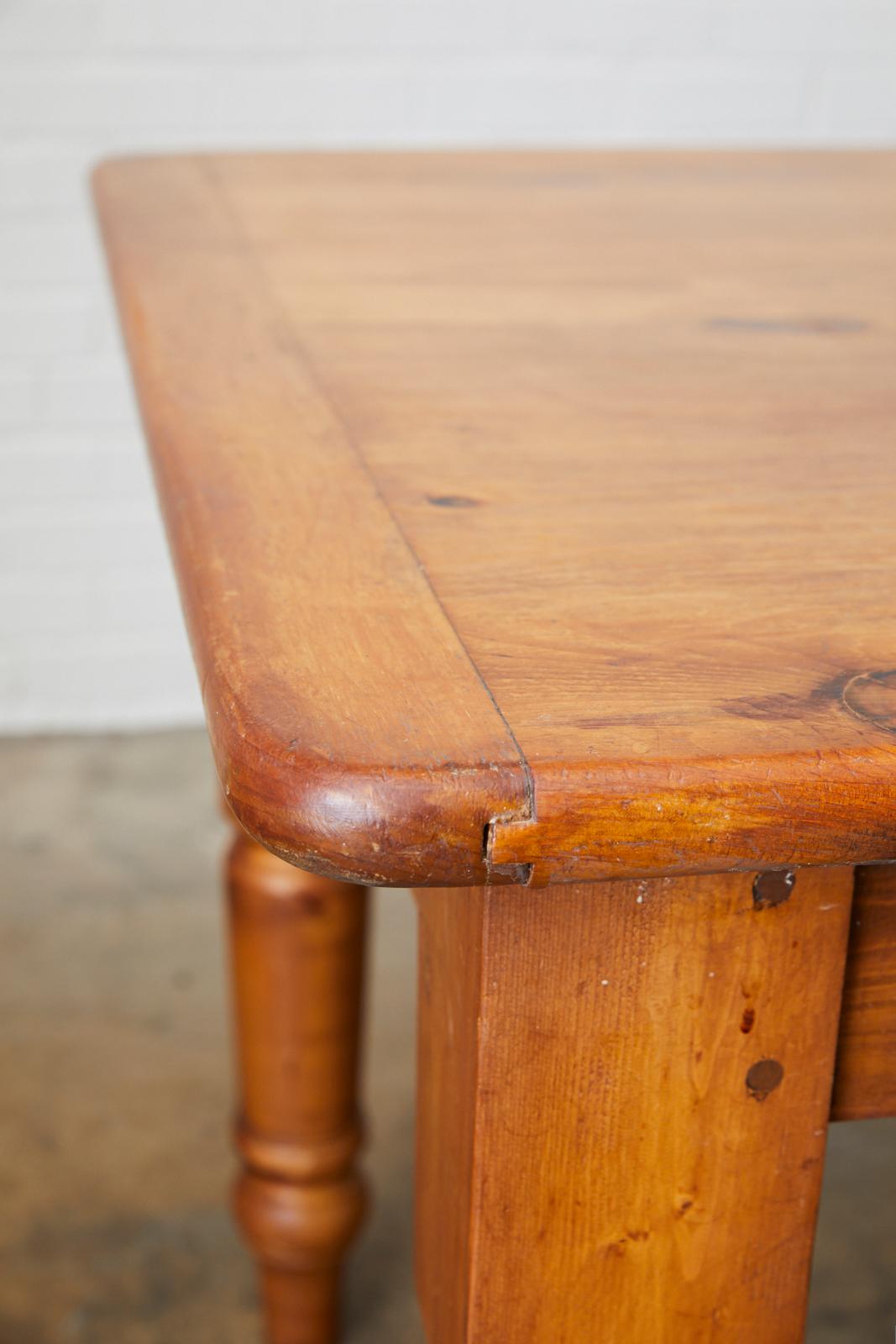 English Country Pine Farmhouse Dining Table 10