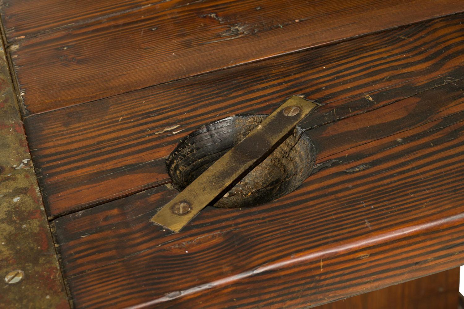 Tavolo da pranzo a cavalletto in Oak e ferro in stile country inglese in vendita 4