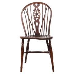 Chaise d'appoint Windsor de style campagnard anglais en noyer
