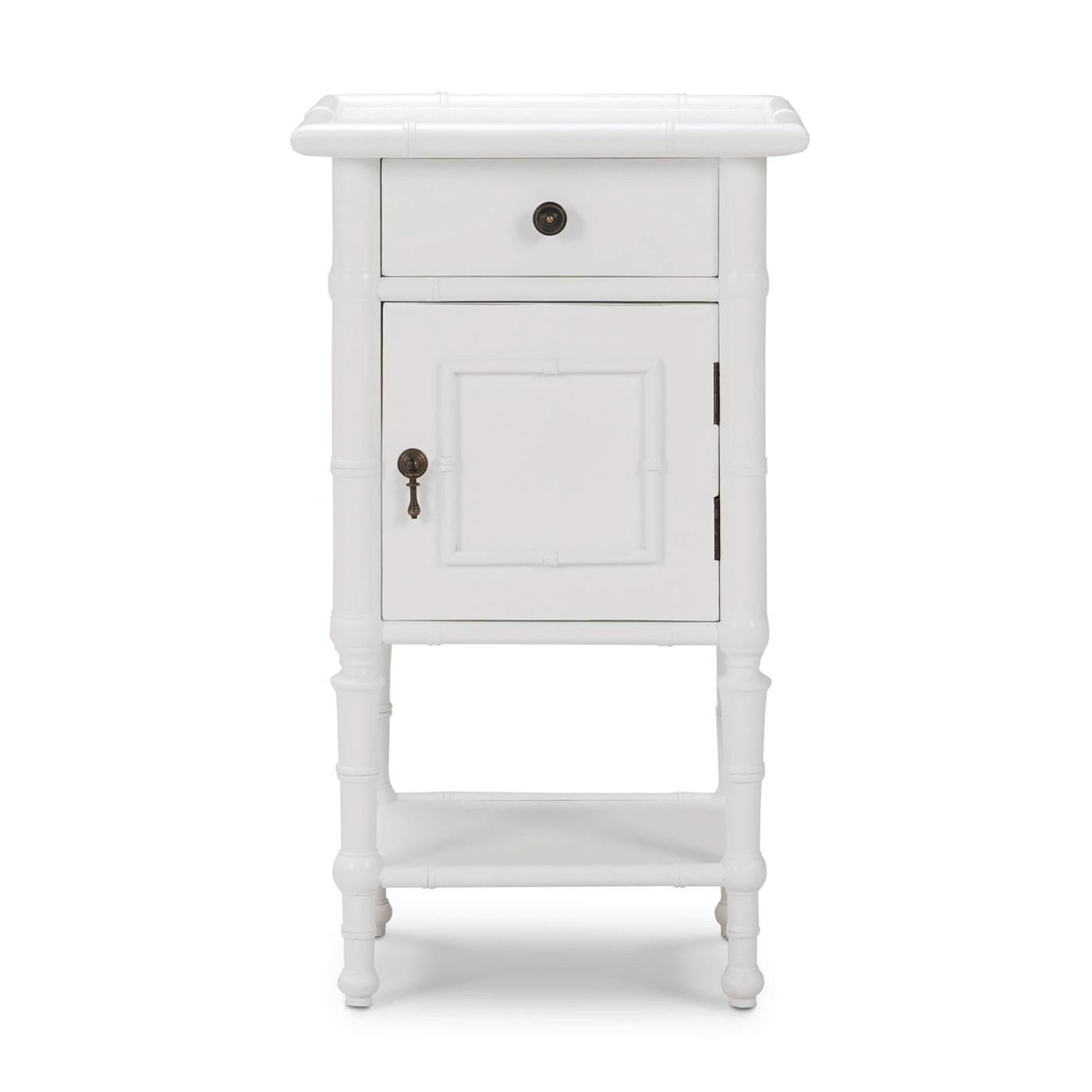 Country Table d'appoint de style campagne anglaise peinte en blanc en vente