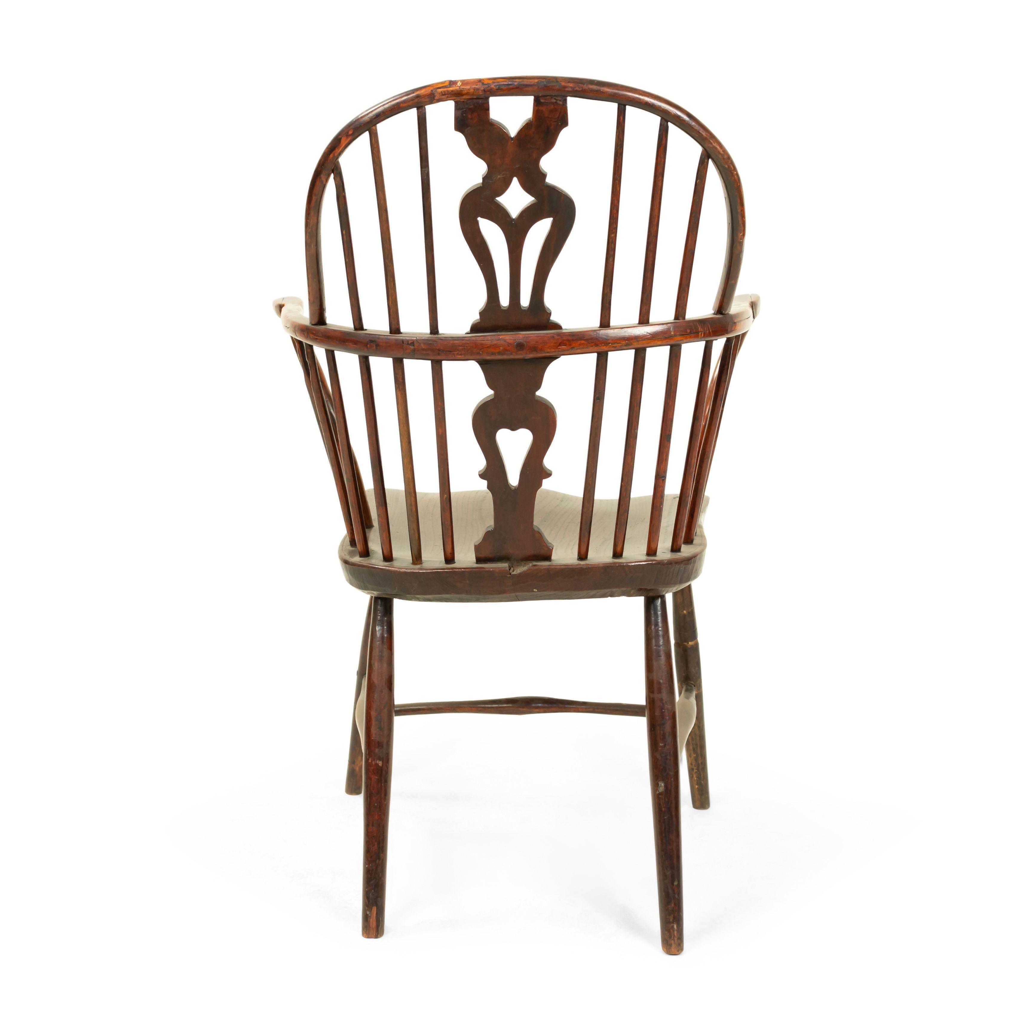 English Country Windsor Armchair In Good Condition For Sale In Queens, NY