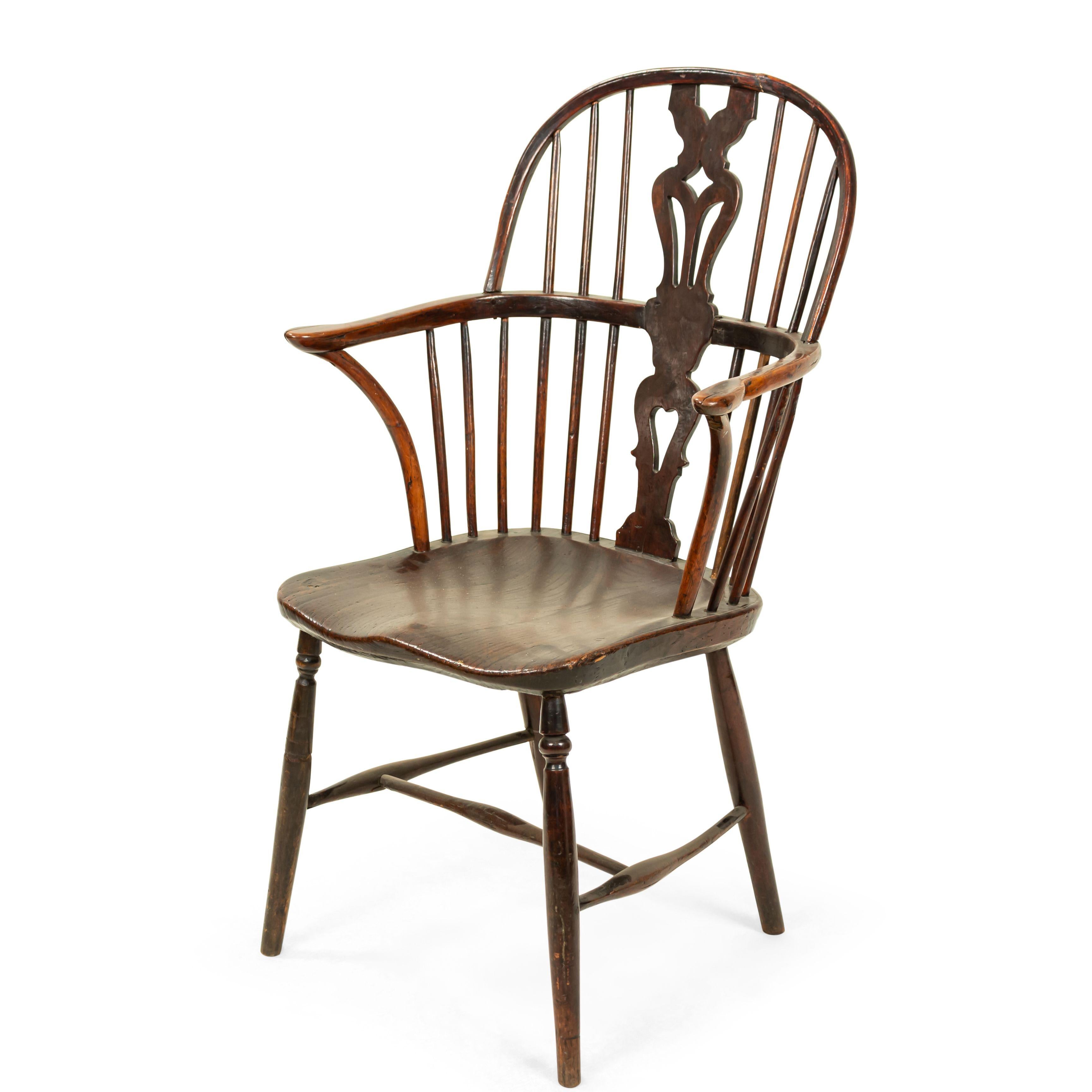 English Country Windsor Armchair For Sale 1