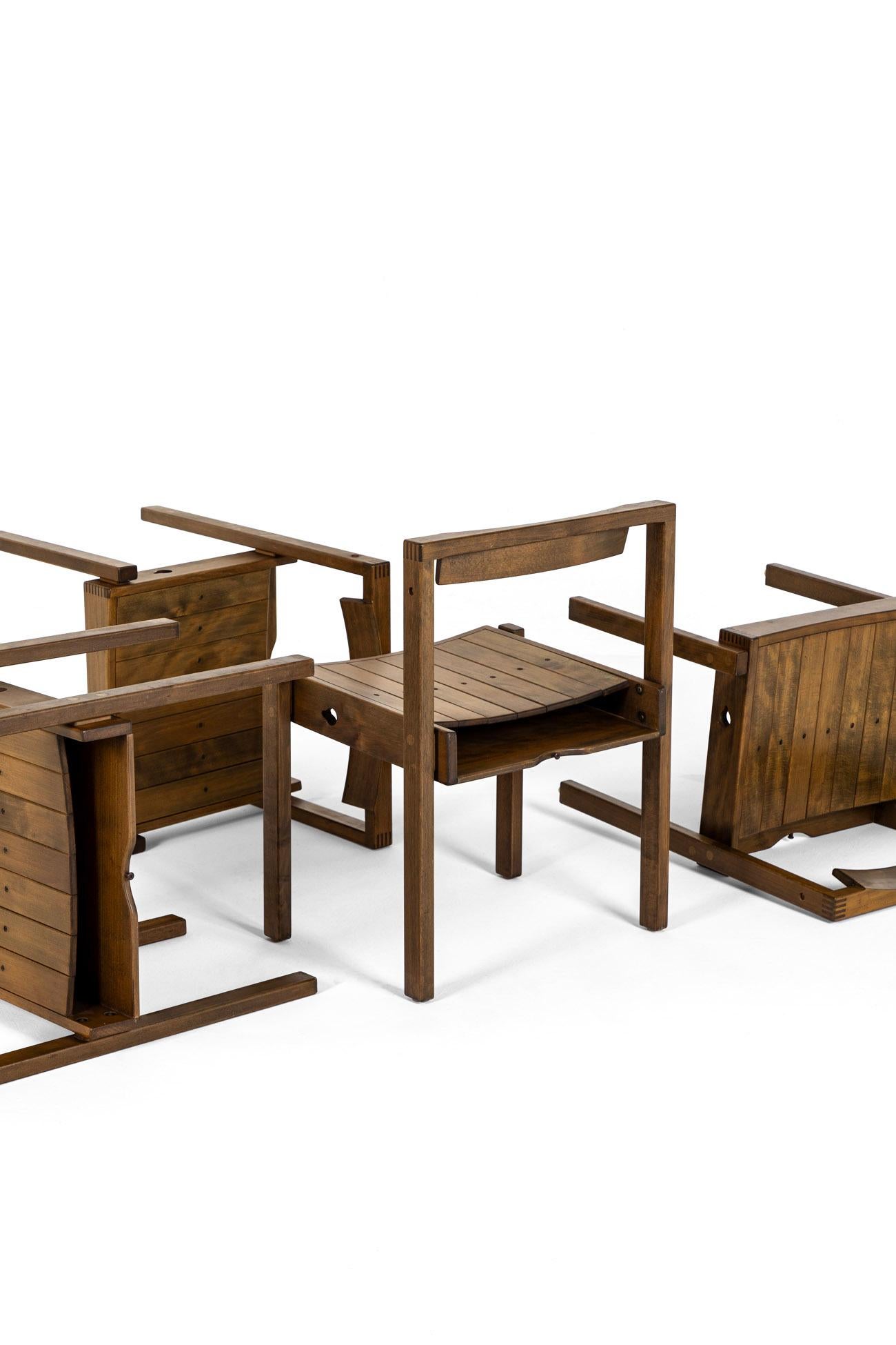 English Coventry Cathedral Stackable Chairs en vente 2