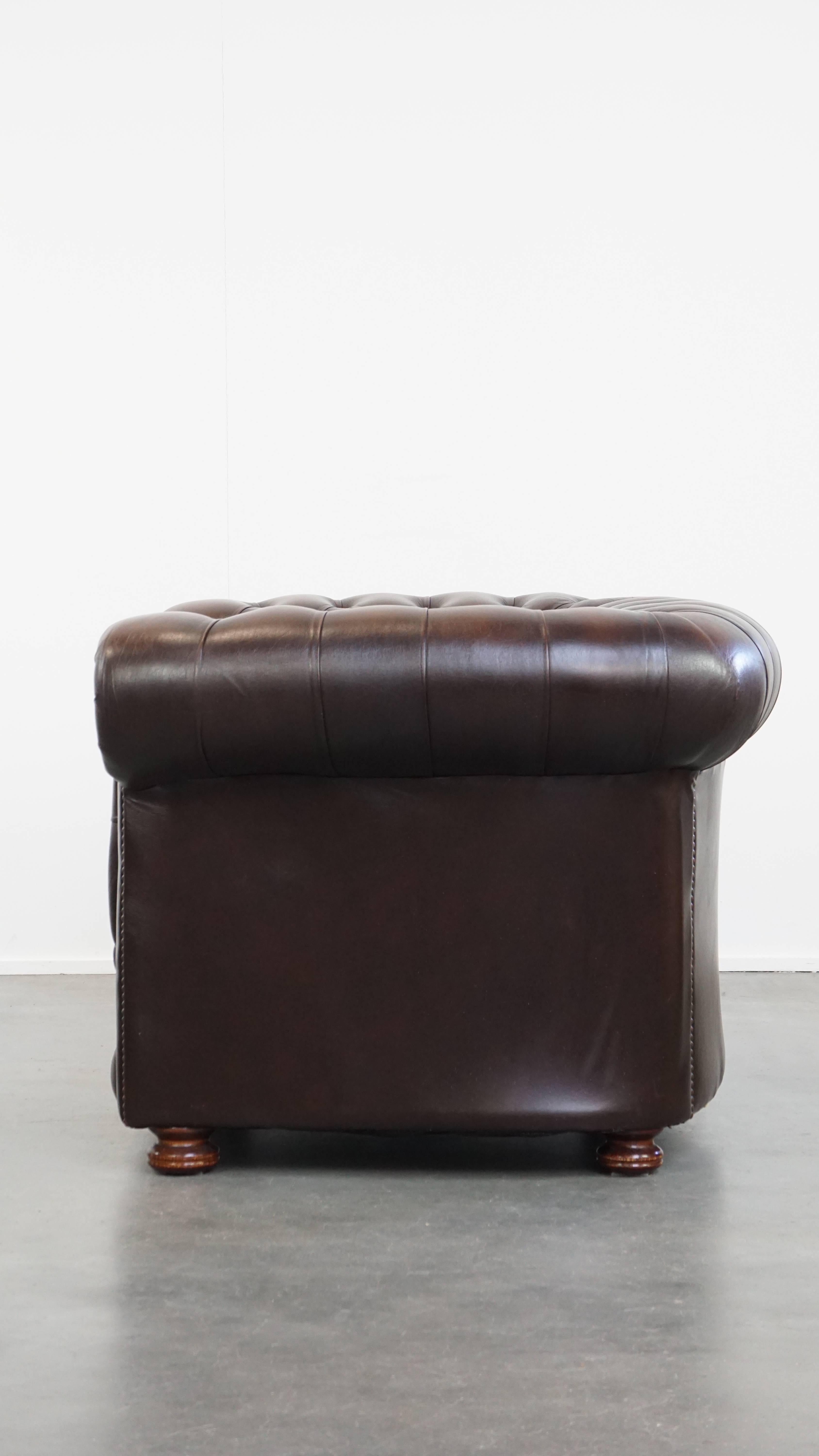 XXIe siècle et contemporain Fauteuil Chesterfield en cuir de vachette anglais en vente
