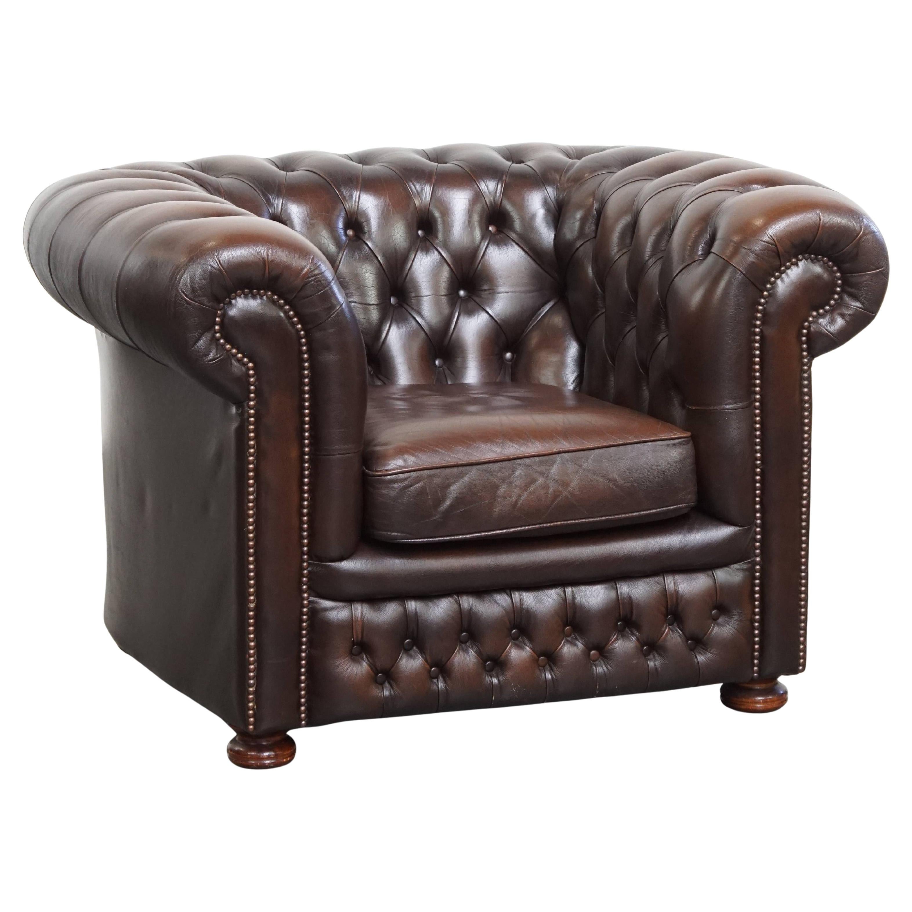 Hand-Crafted Sillones