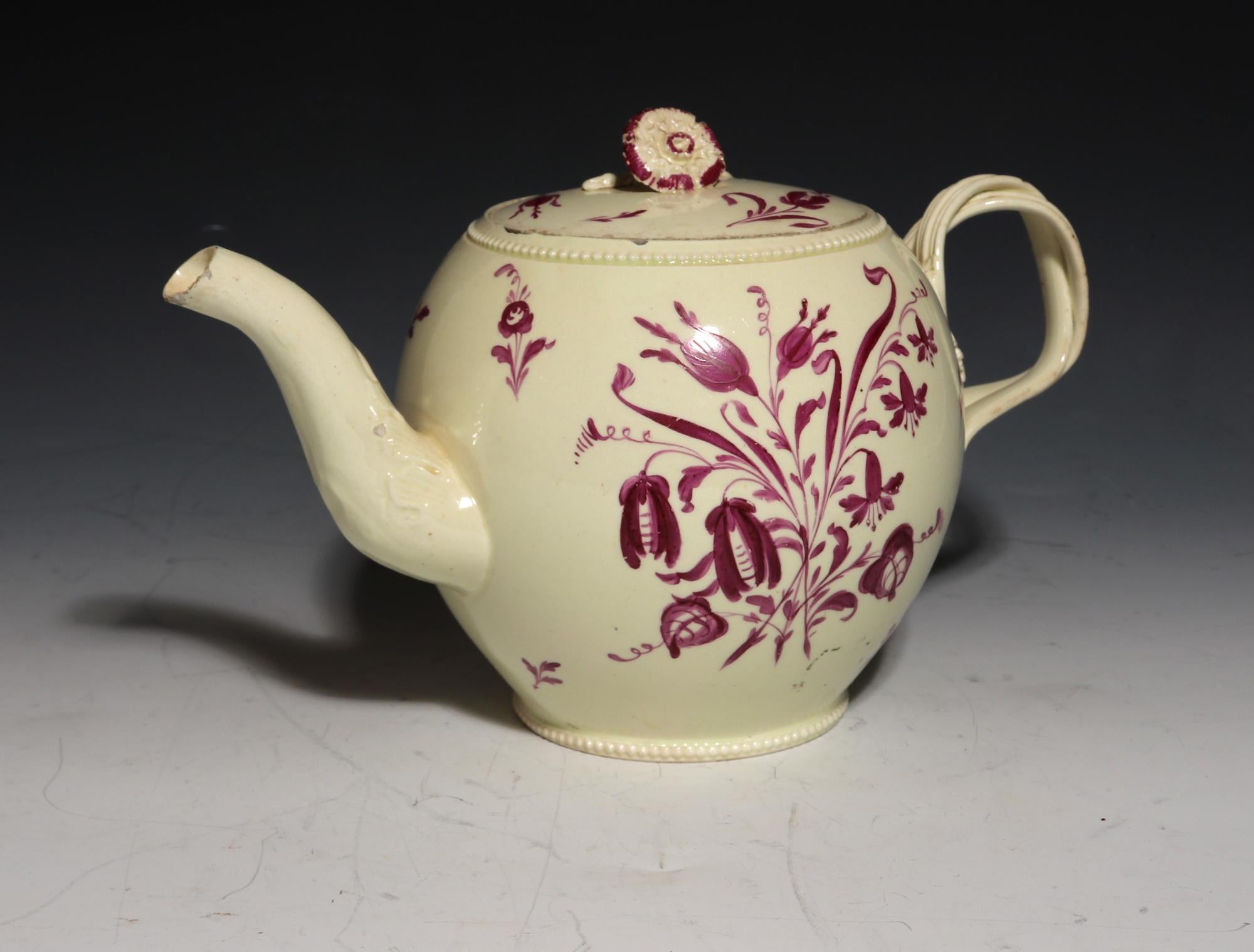 English Creamware Large Teapot with Puce Flower Painted Decoration For Sale 1