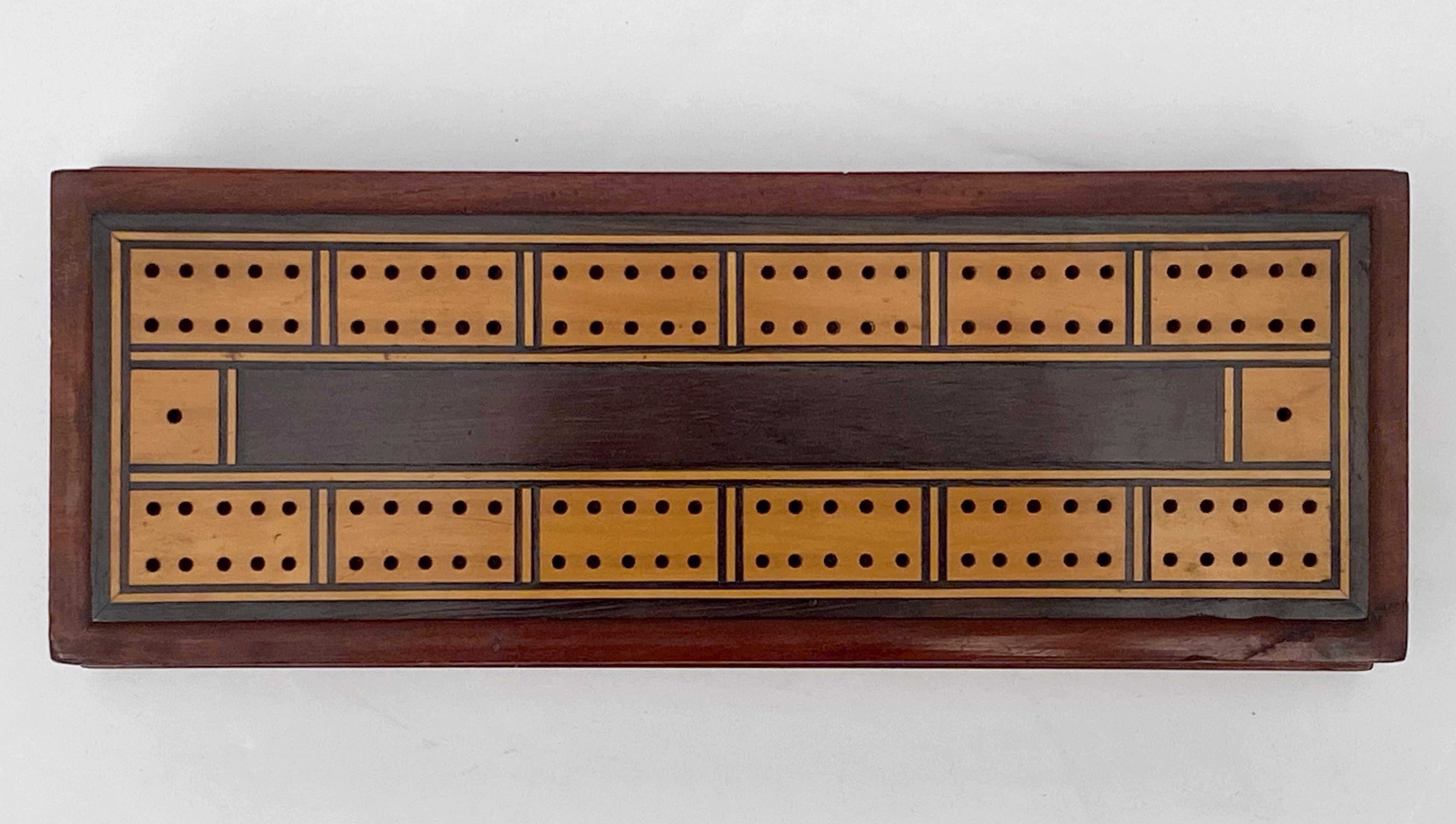 English Cribbage Board or Game Box of Inlaid Mahogany 5