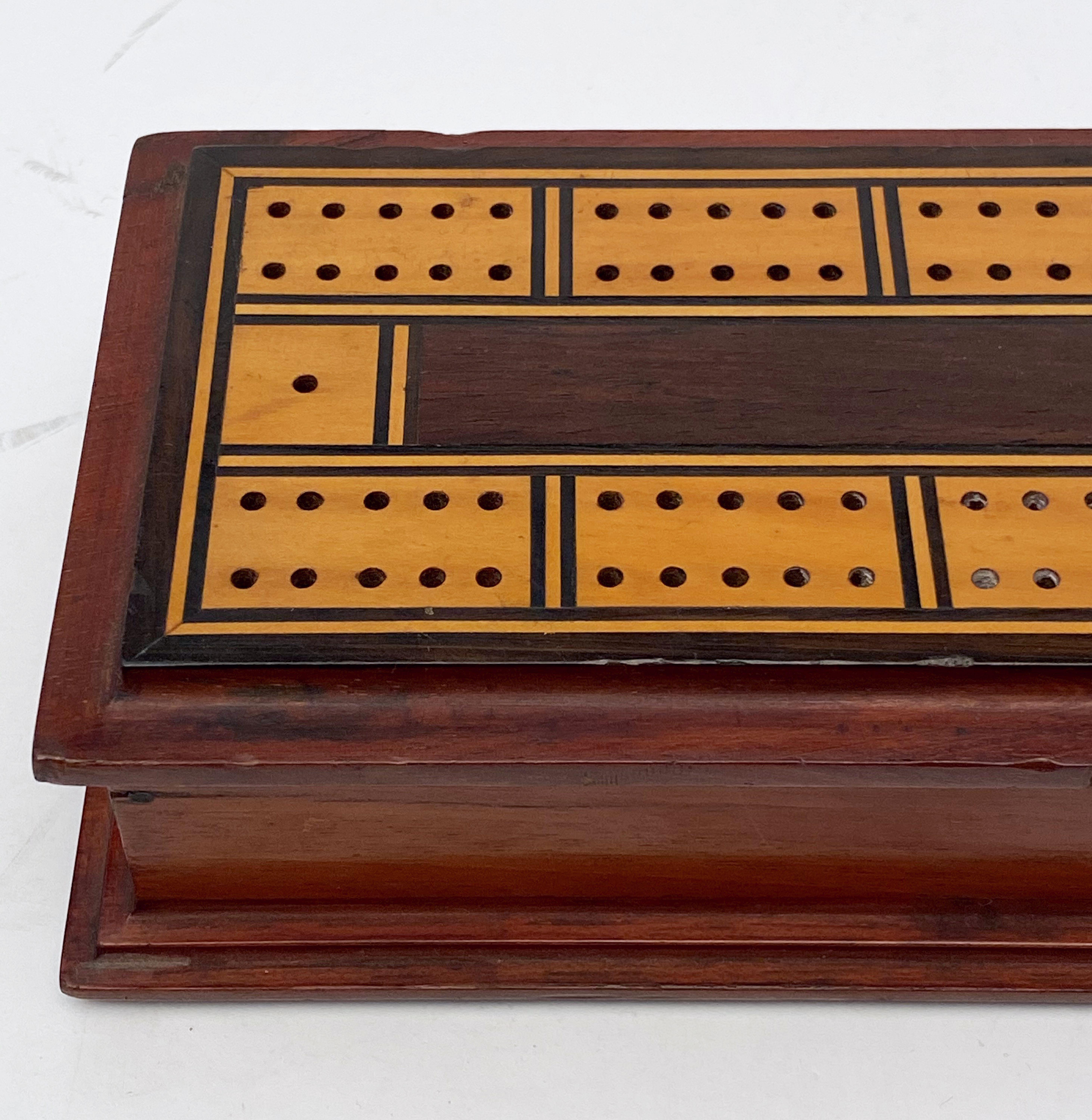 English Cribbage Board or Game Box of Inlaid Mahogany 8