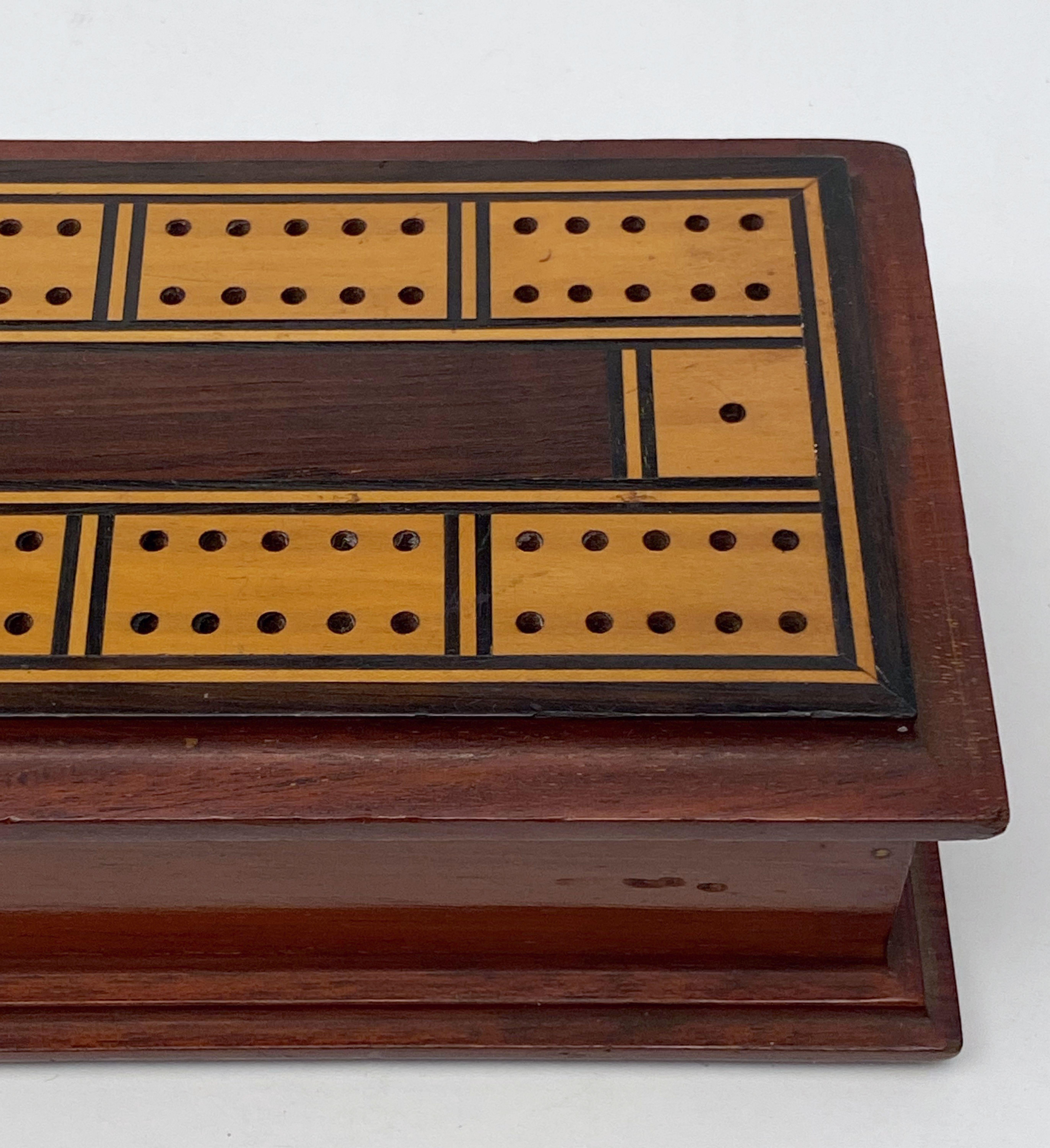 English Cribbage Board or Game Box of Inlaid Mahogany 10