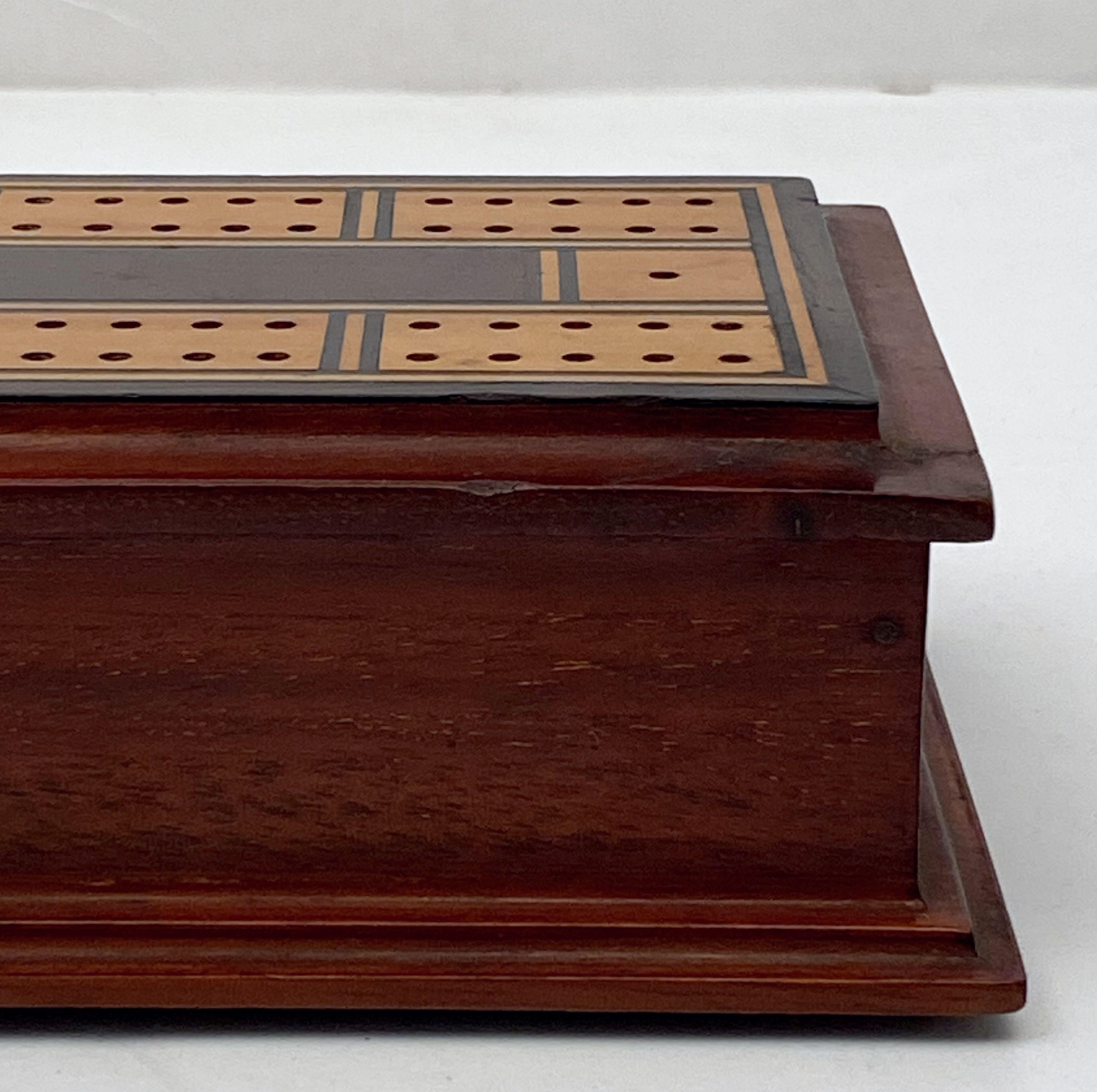 English Cribbage Board or Game Box of Inlaid Mahogany 2