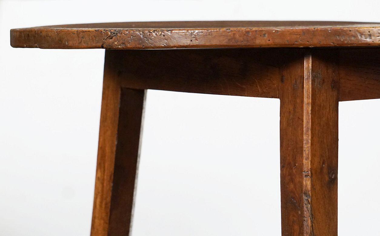 English Cricket Table from the Georgian Era For Sale 5