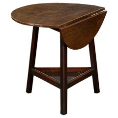 English Cricket Table of Oak with Fold-Down Leaf