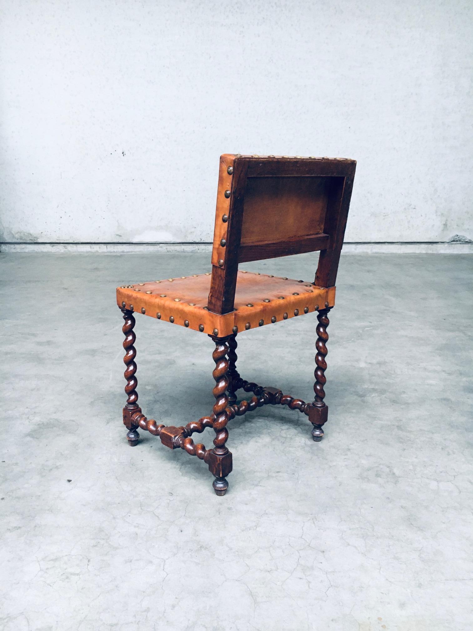 Englische Beistellstühle aus braunem Leder und Eiche im Cromwellian-Stil, frühe 1900er Jahre im Angebot 4