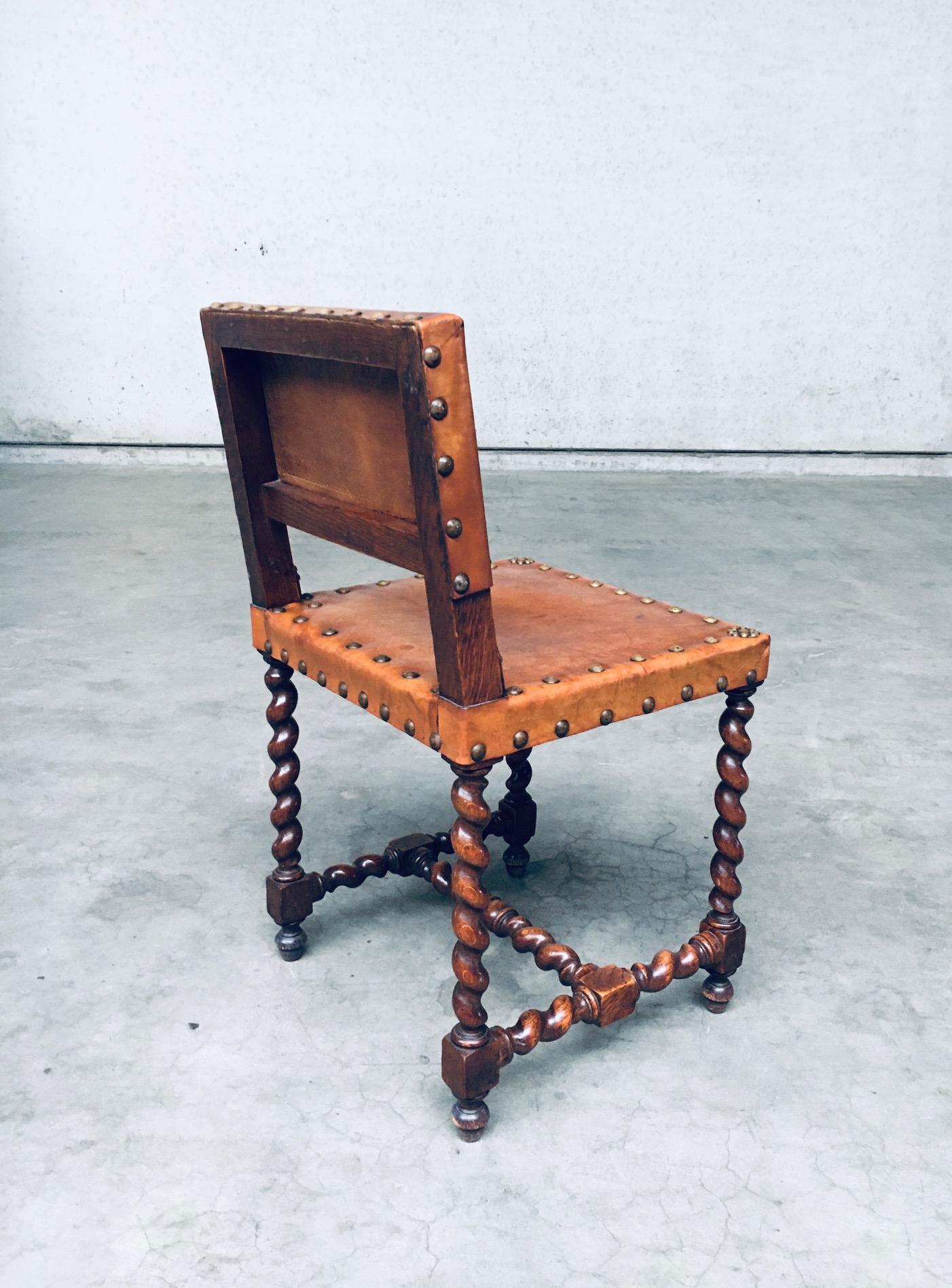 Englische Beistellstühle aus braunem Leder und Eiche im Cromwellian-Stil, frühe 1900er Jahre im Angebot 5