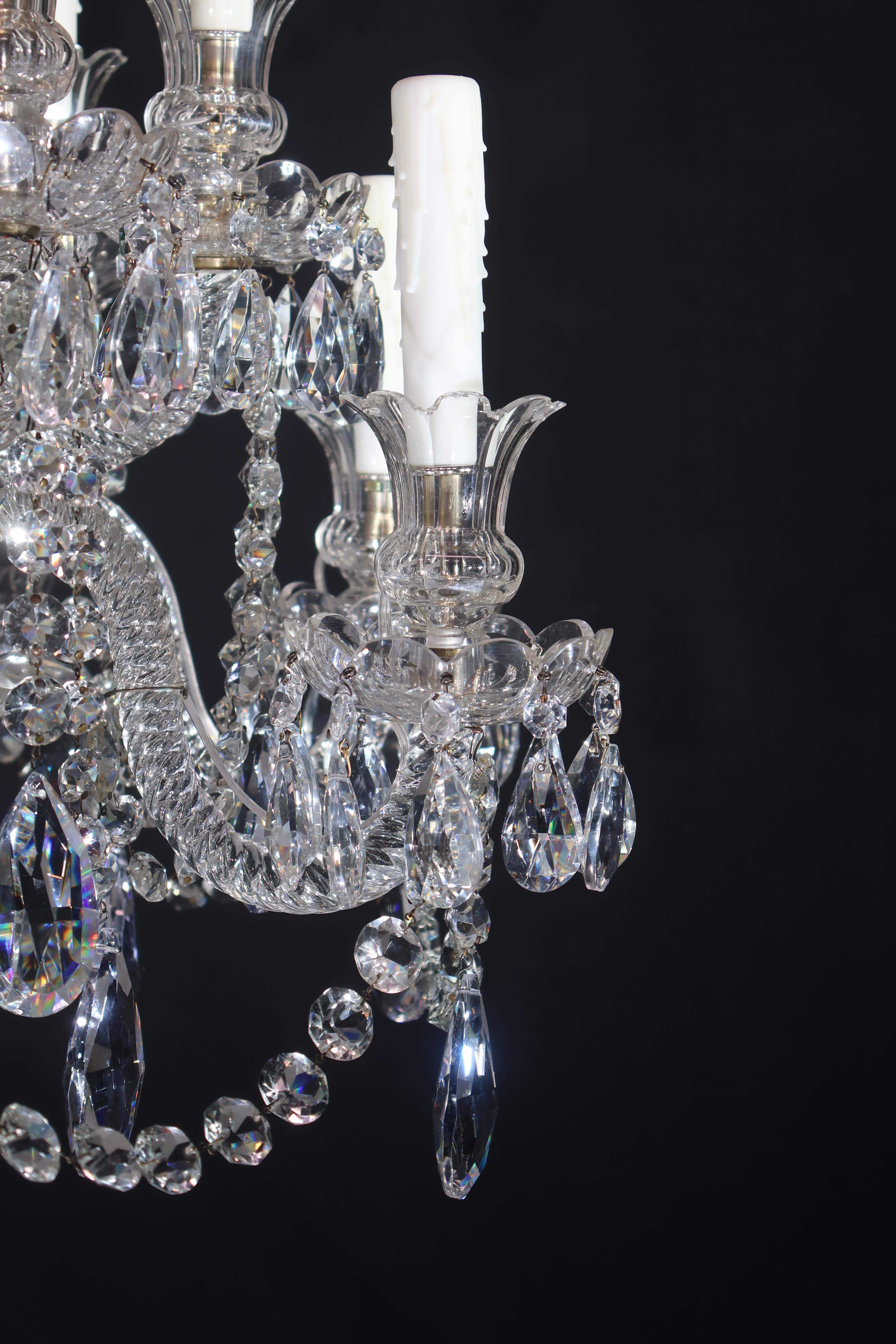 Lampadario di cristallo inglese in vendita 4