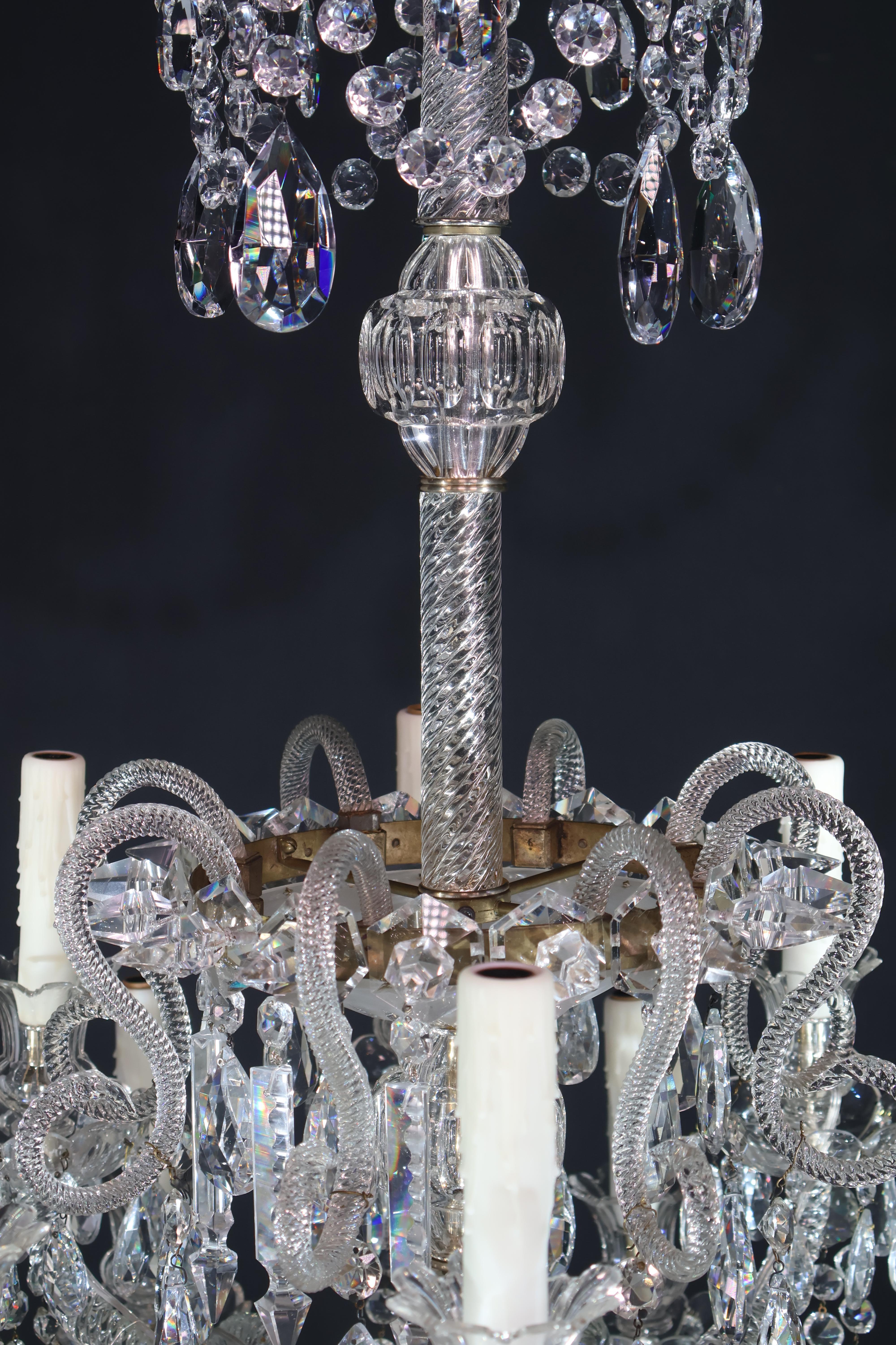 Lampadario di cristallo inglese in vendita 2