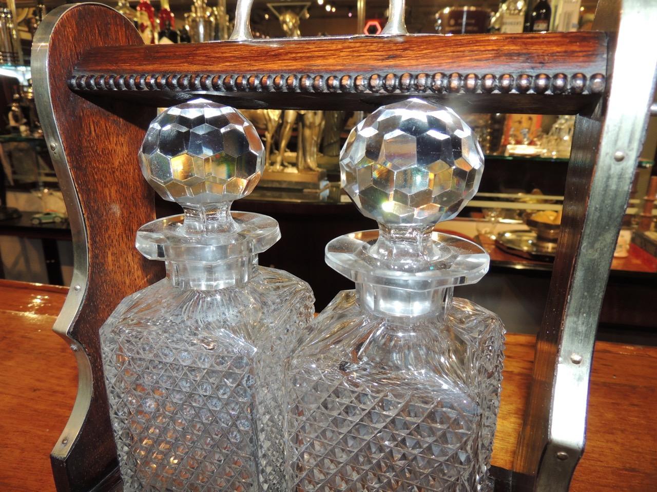 Cristal Tantale en cristal anglais dans un coffret en bois verrouillé de Rodolfo Eisler en vente