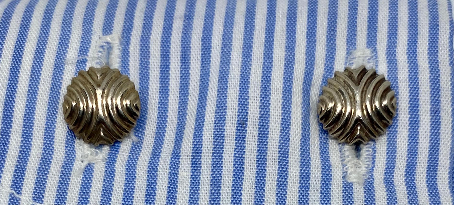 Women's or Men's English Cufflinks in Sterling Silver For Sale