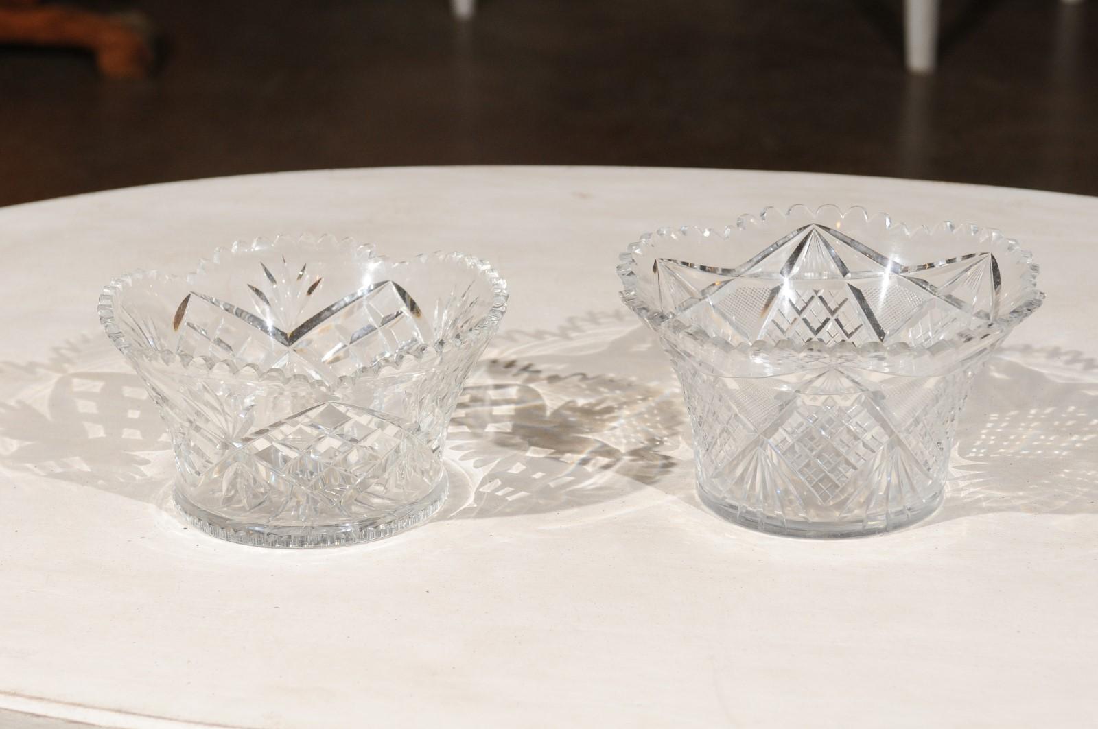 English Cut Crystal Bowl with Scalloped Top and Diamond Motifs, circa 1900 For Sale 2